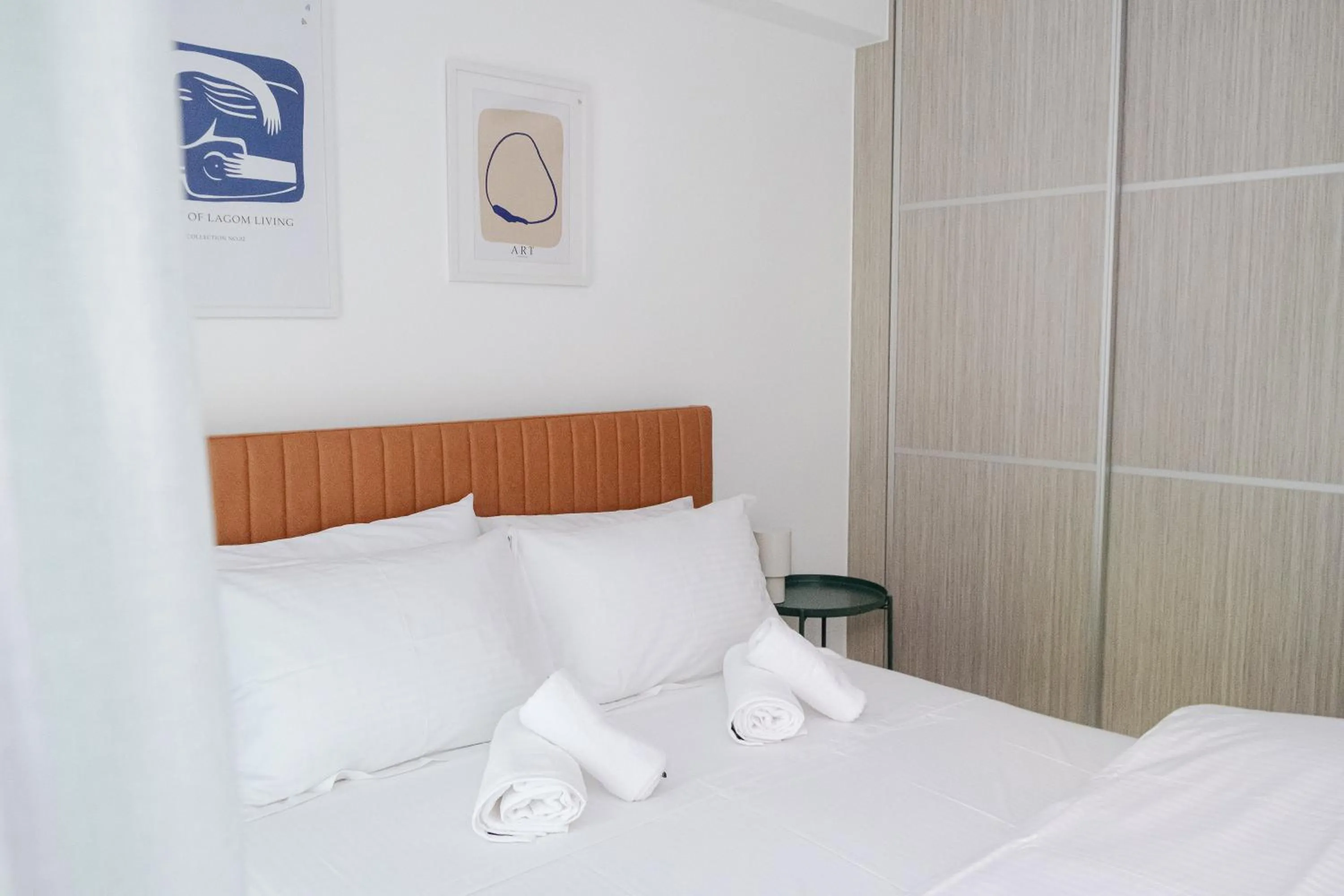 Bed in Noon Smart Residences