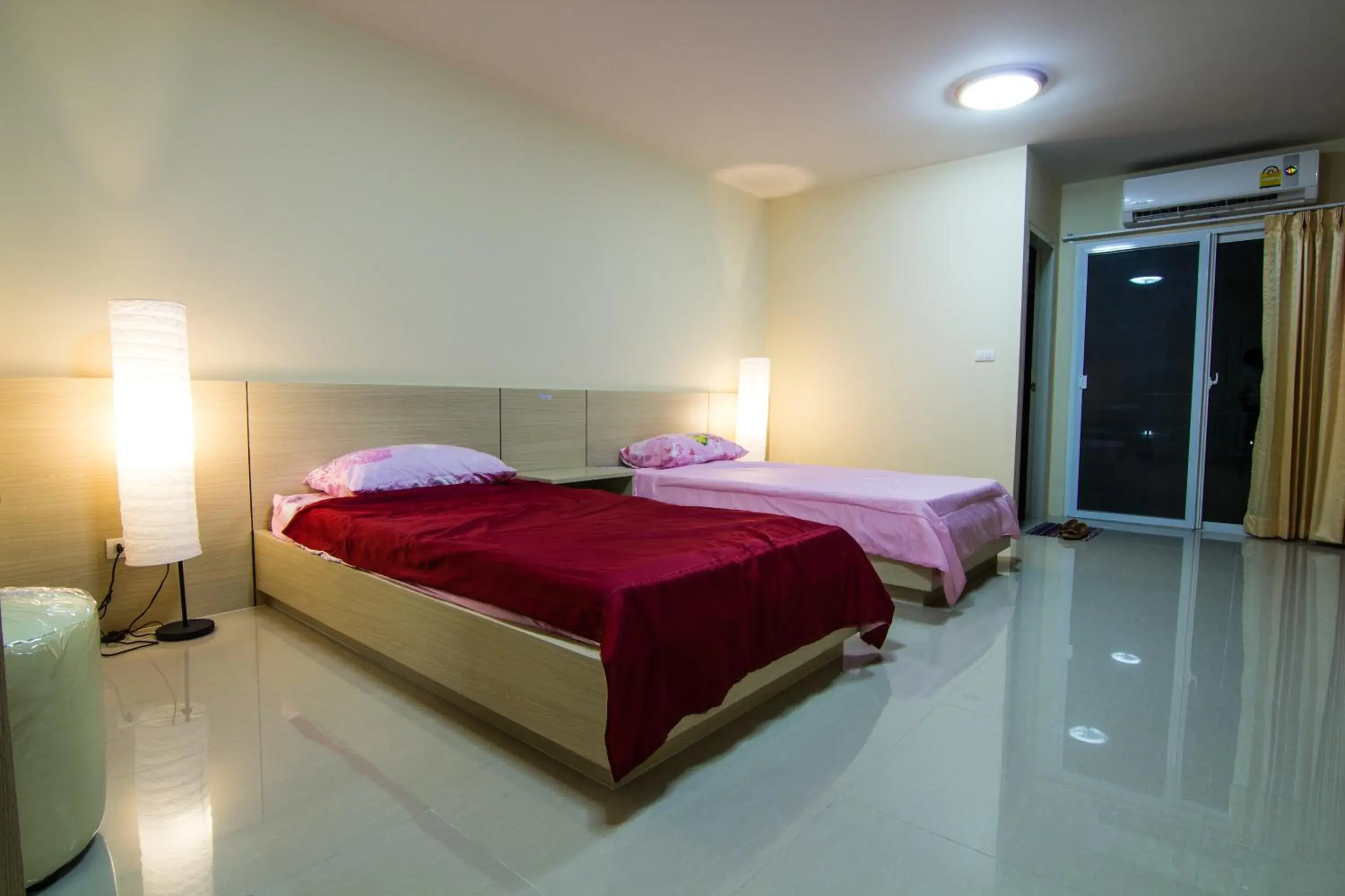 Bed in Dae Ma Place Bed in Dae Ma Place