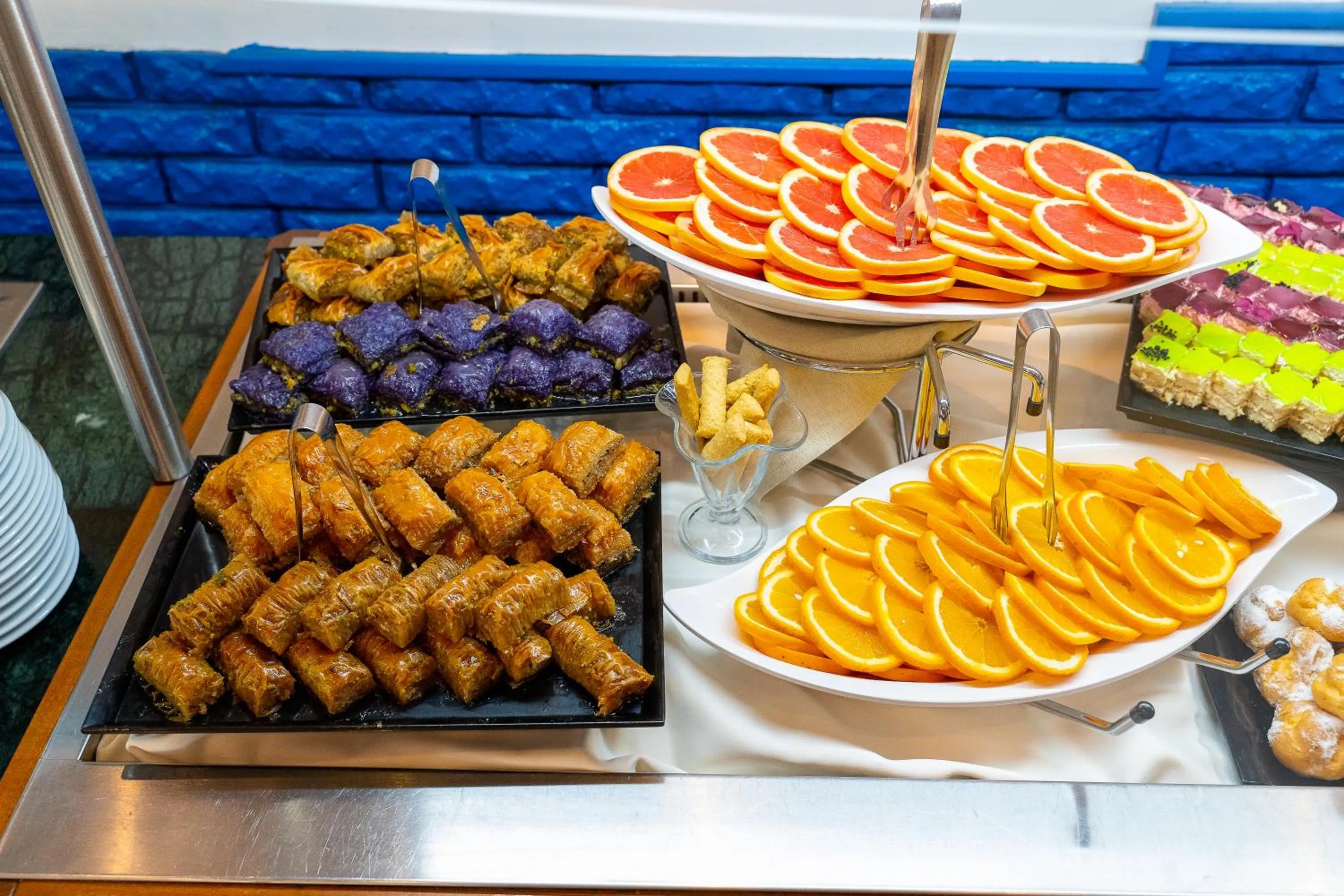 Food and drinks in MPM Hotel Condor - All Inclusive Light