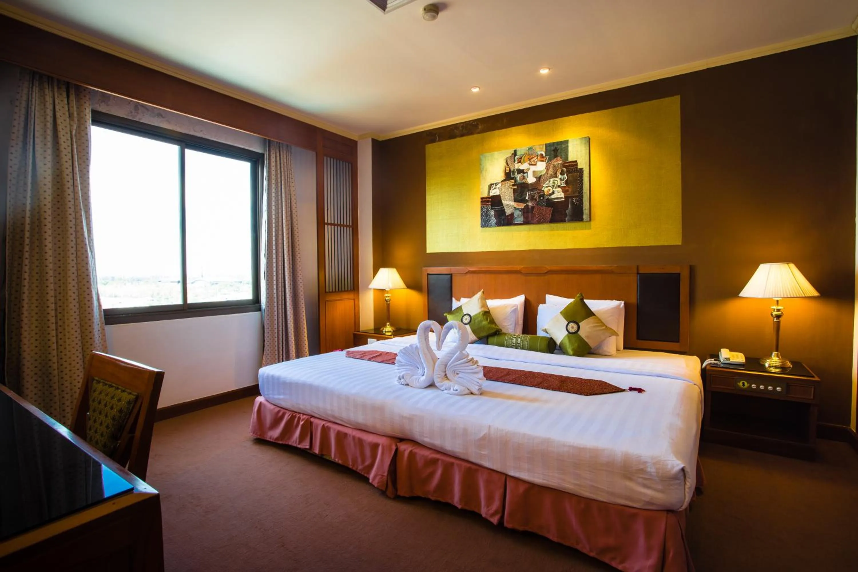 Photo of the whole room, Bed in Songphanburi Hotel