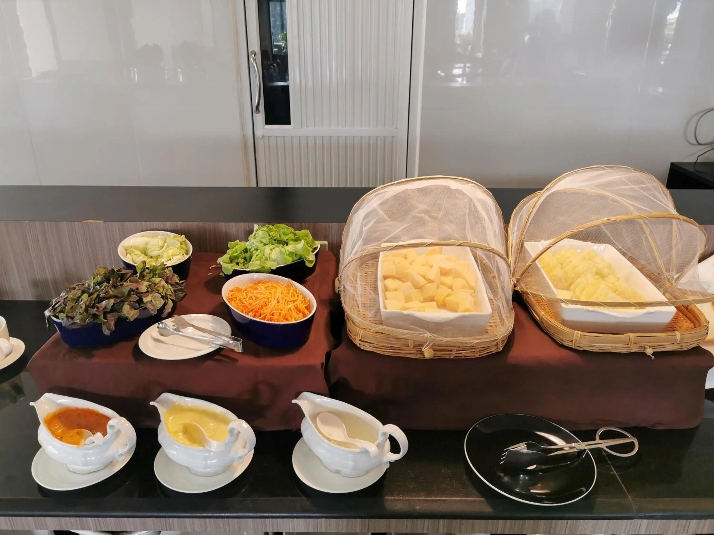 Breakfast in Songphanburi Hotel