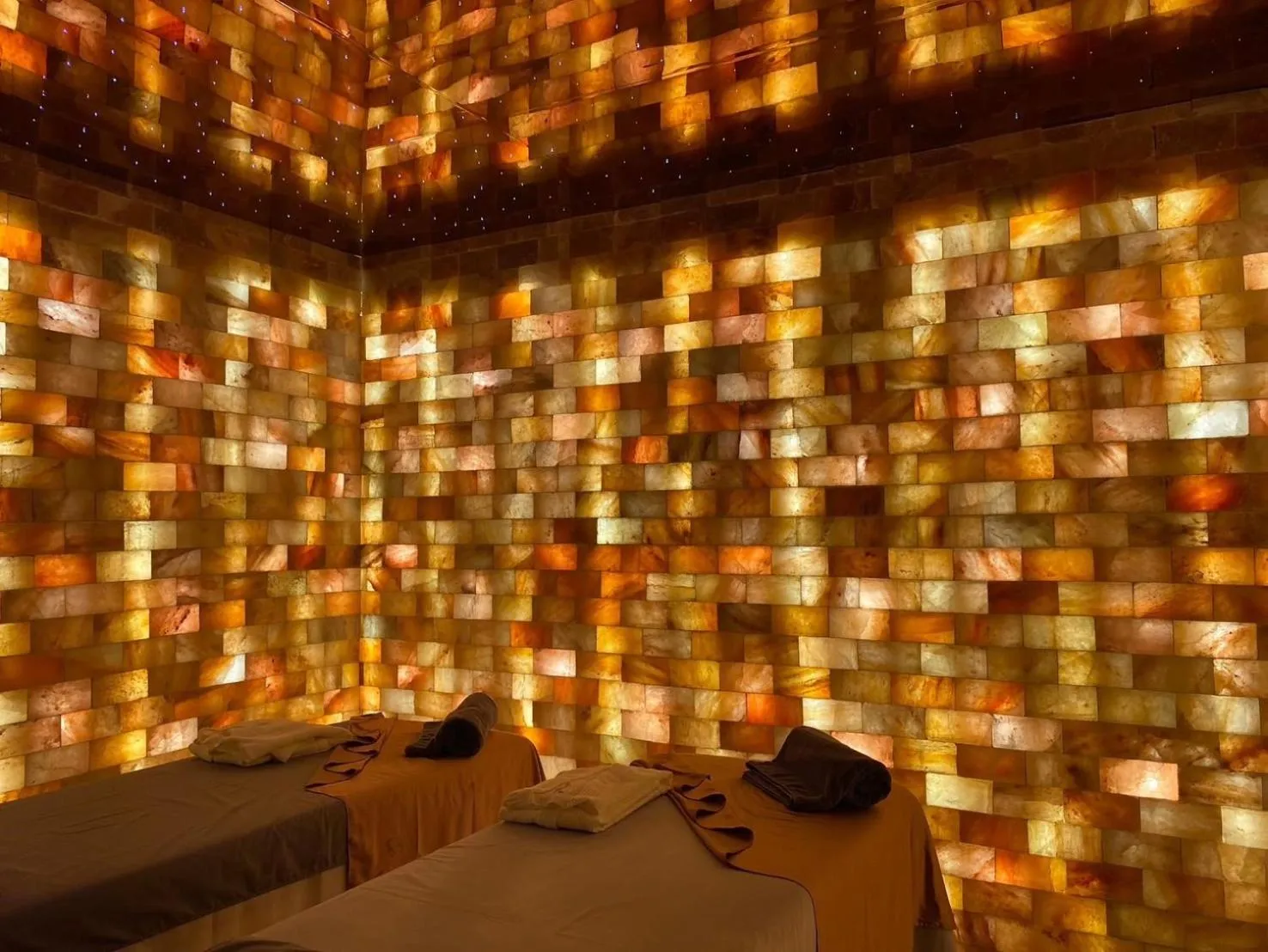 Massage in Songphanburi Hotel