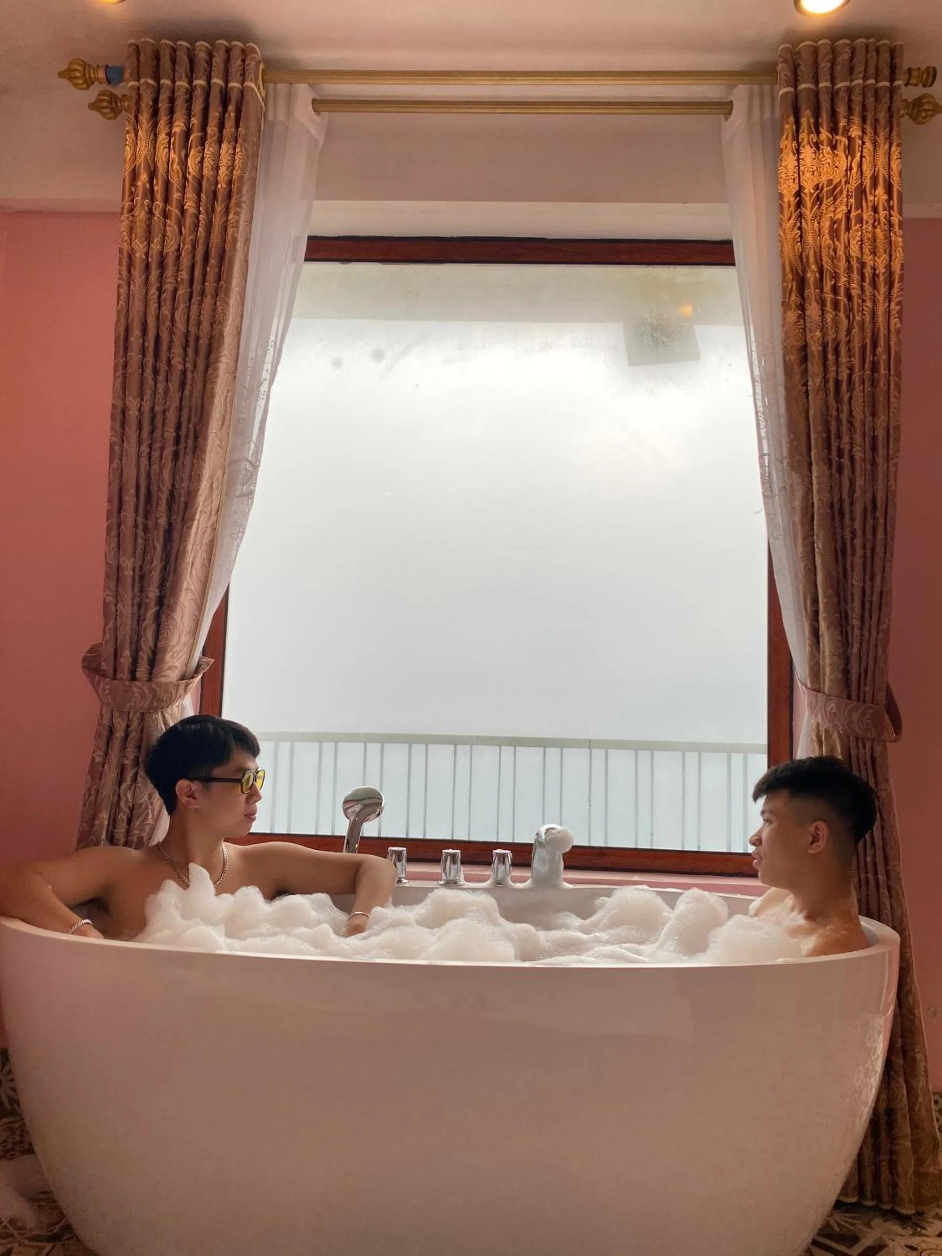 People in Sapa Scenery Hotel