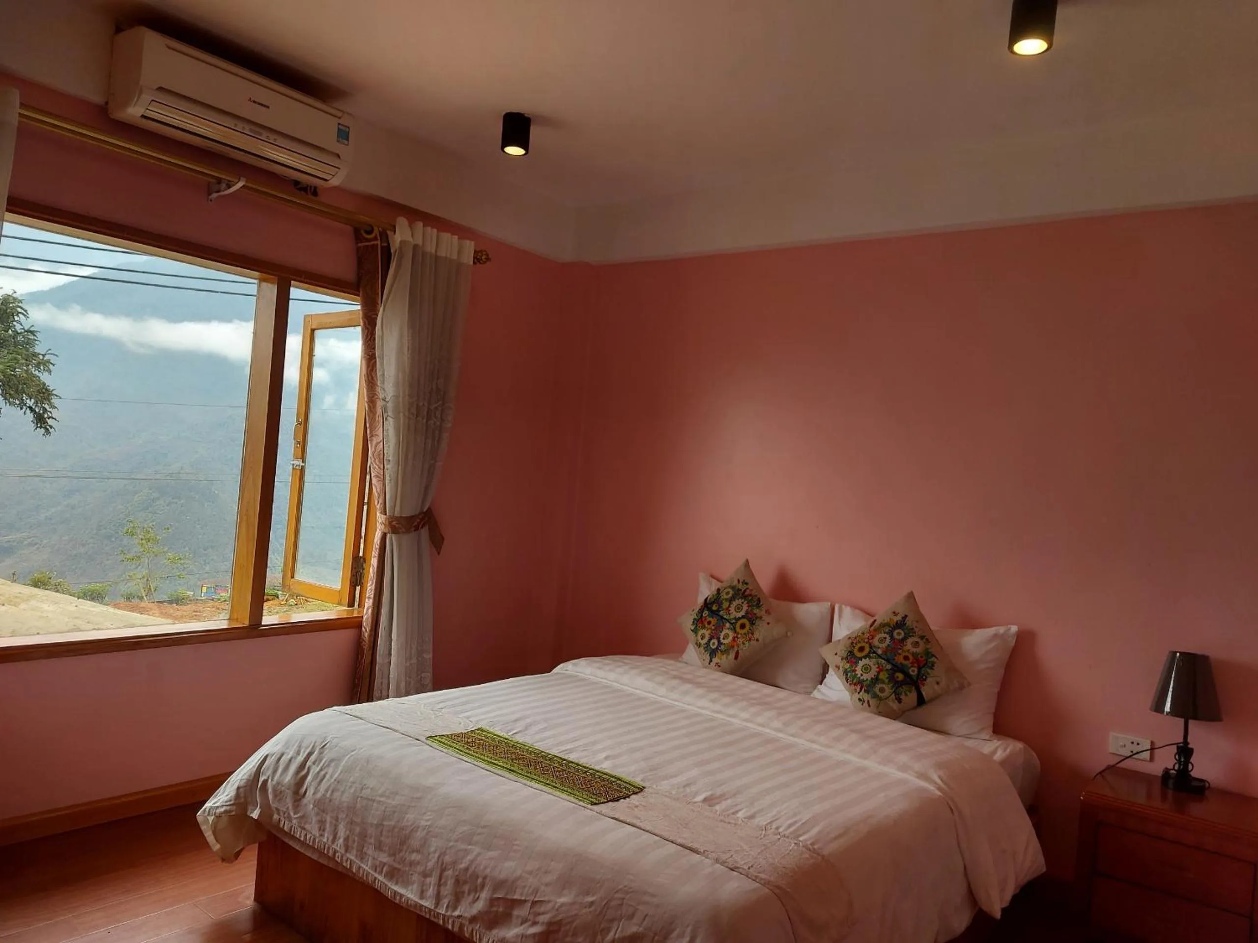Bedroom, Bed in Sapa Scenery Hotel