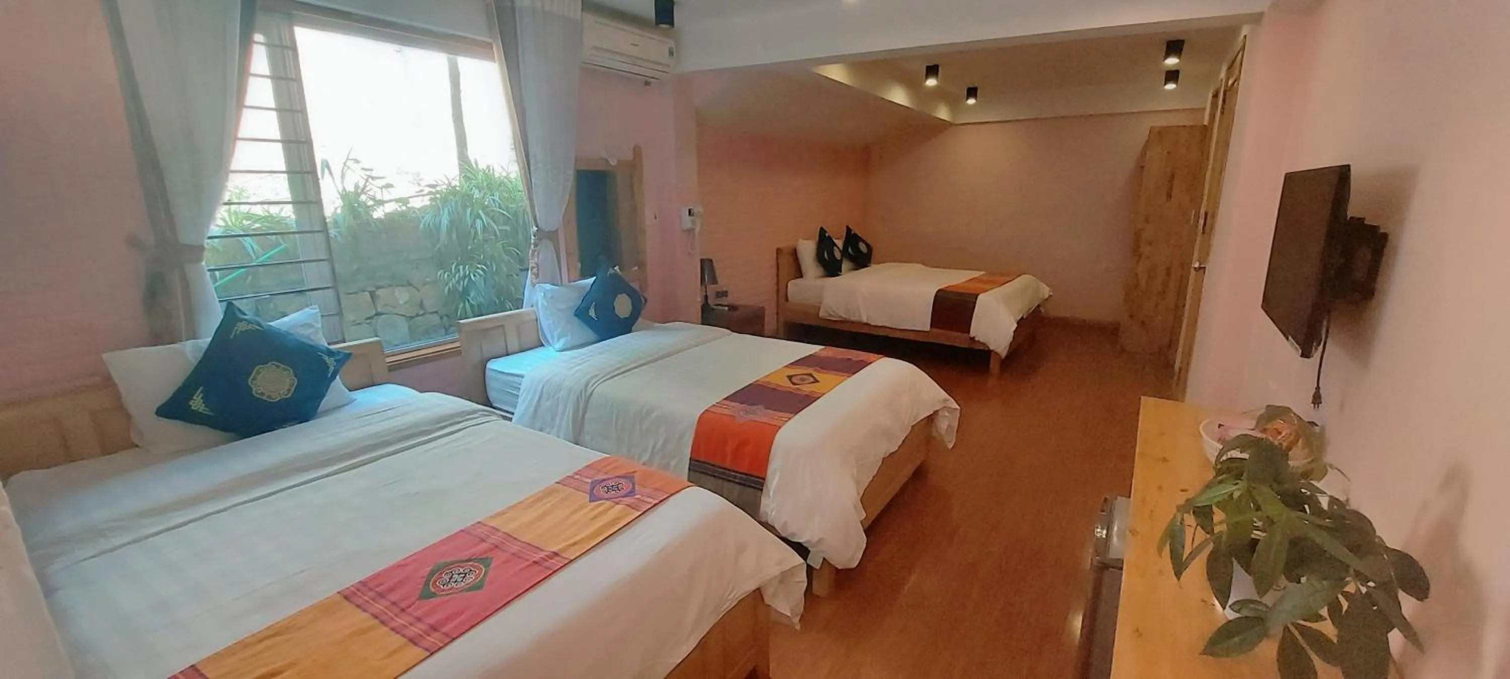 Bedroom, Bed in Sapa Scenery Hotel