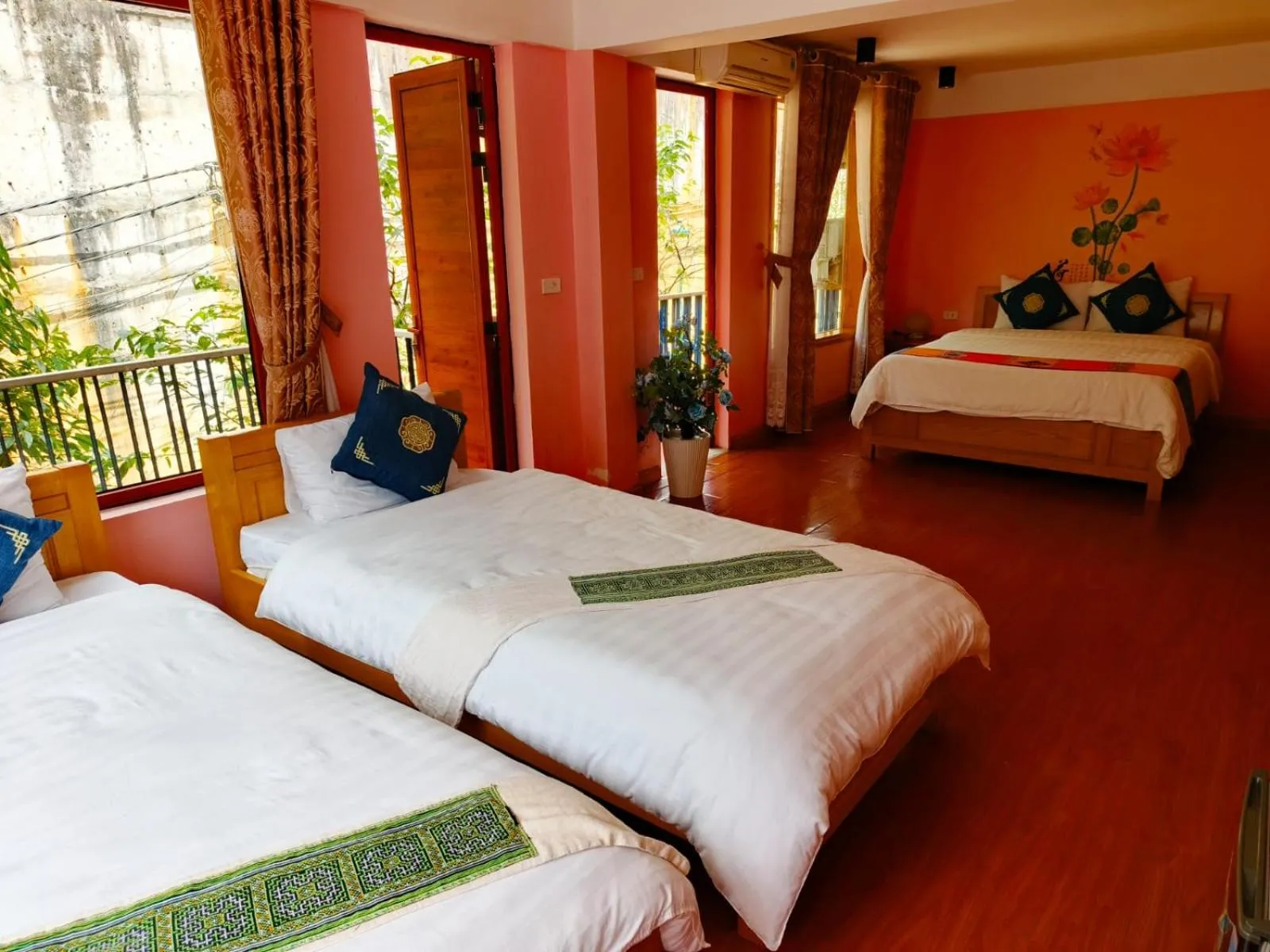 Bed in Sapa Scenery Hotel