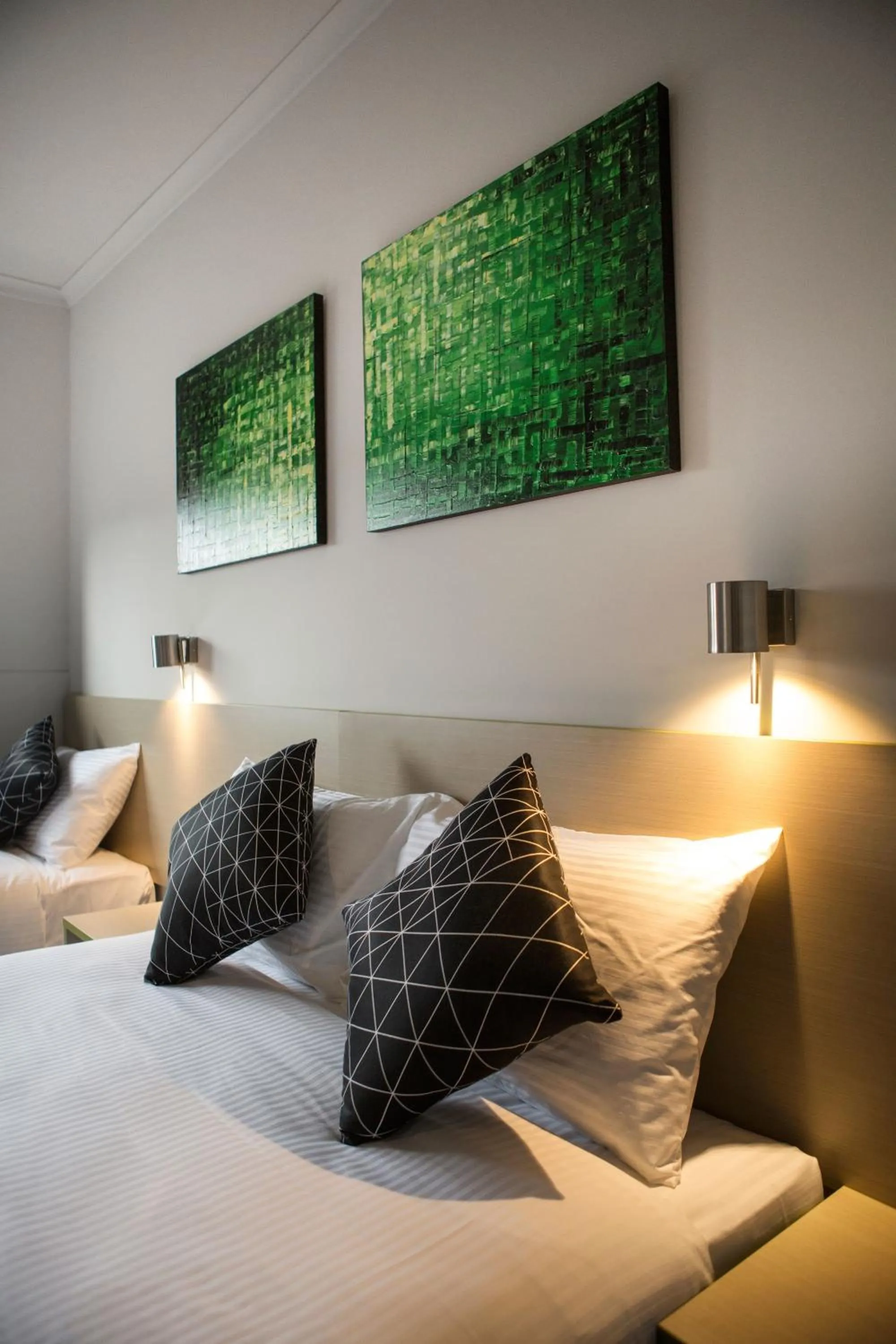 Bed in Nightcap at St Albans Hotel