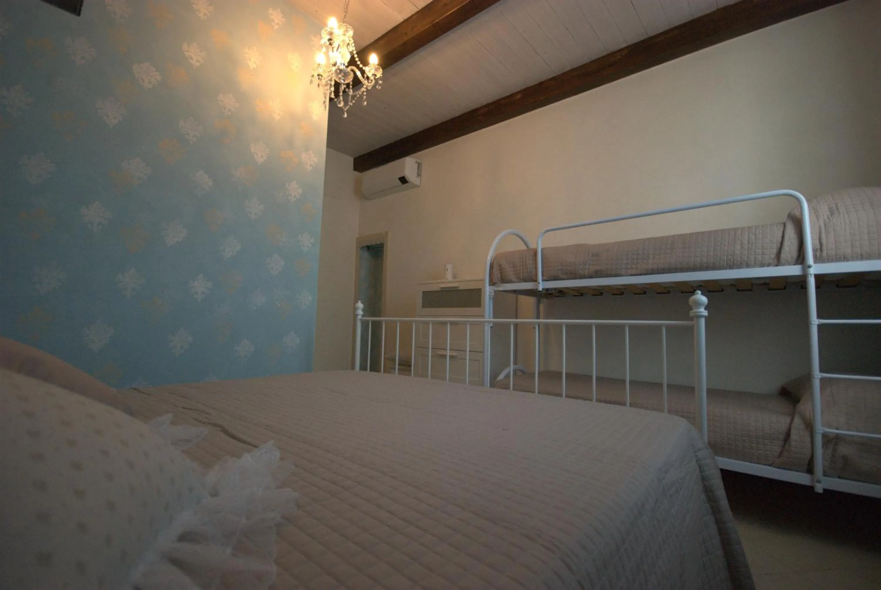 bunk bed, Bed in B&B Vittorio Emanuele