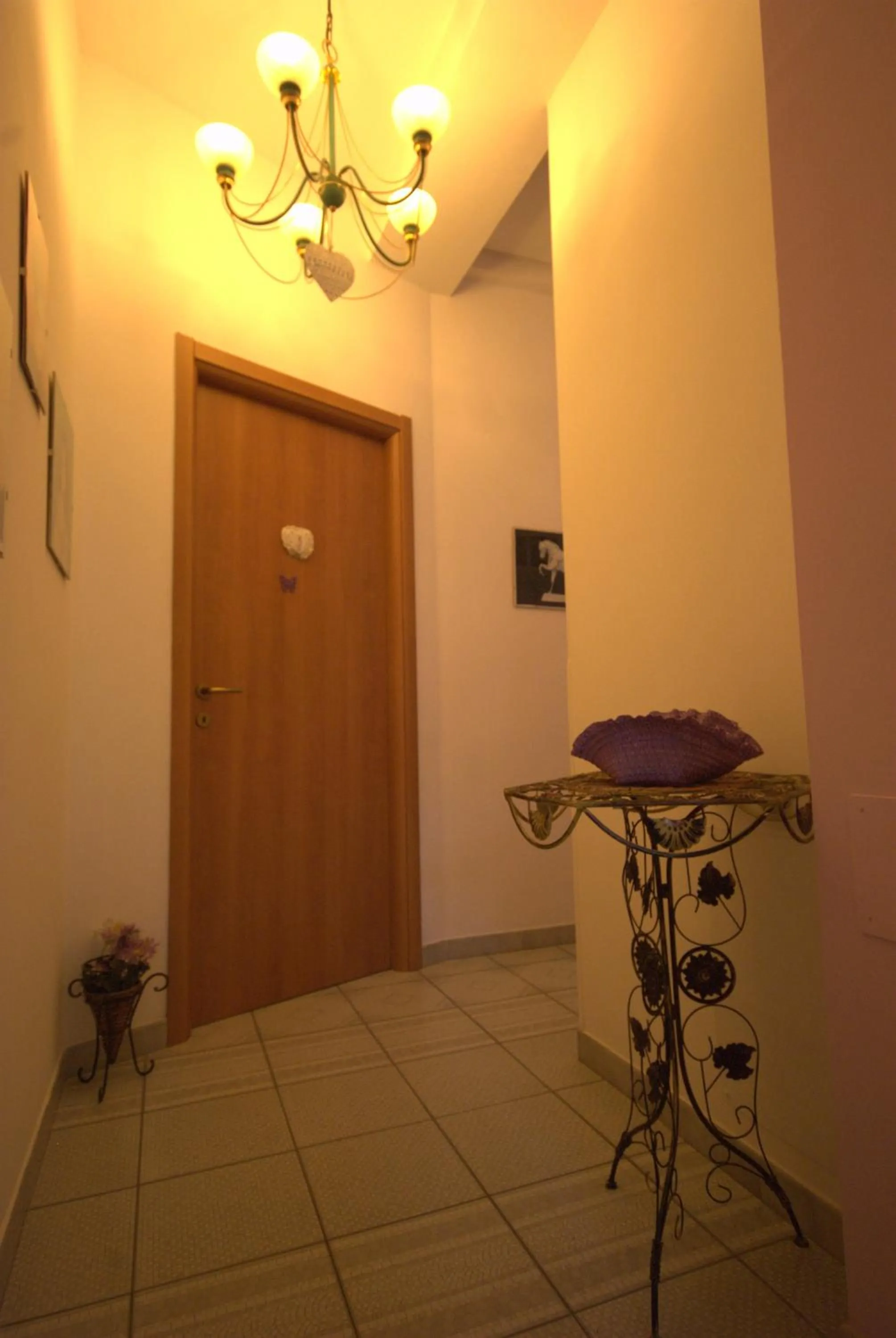 Decorative detail in B&B Vittorio Emanuele