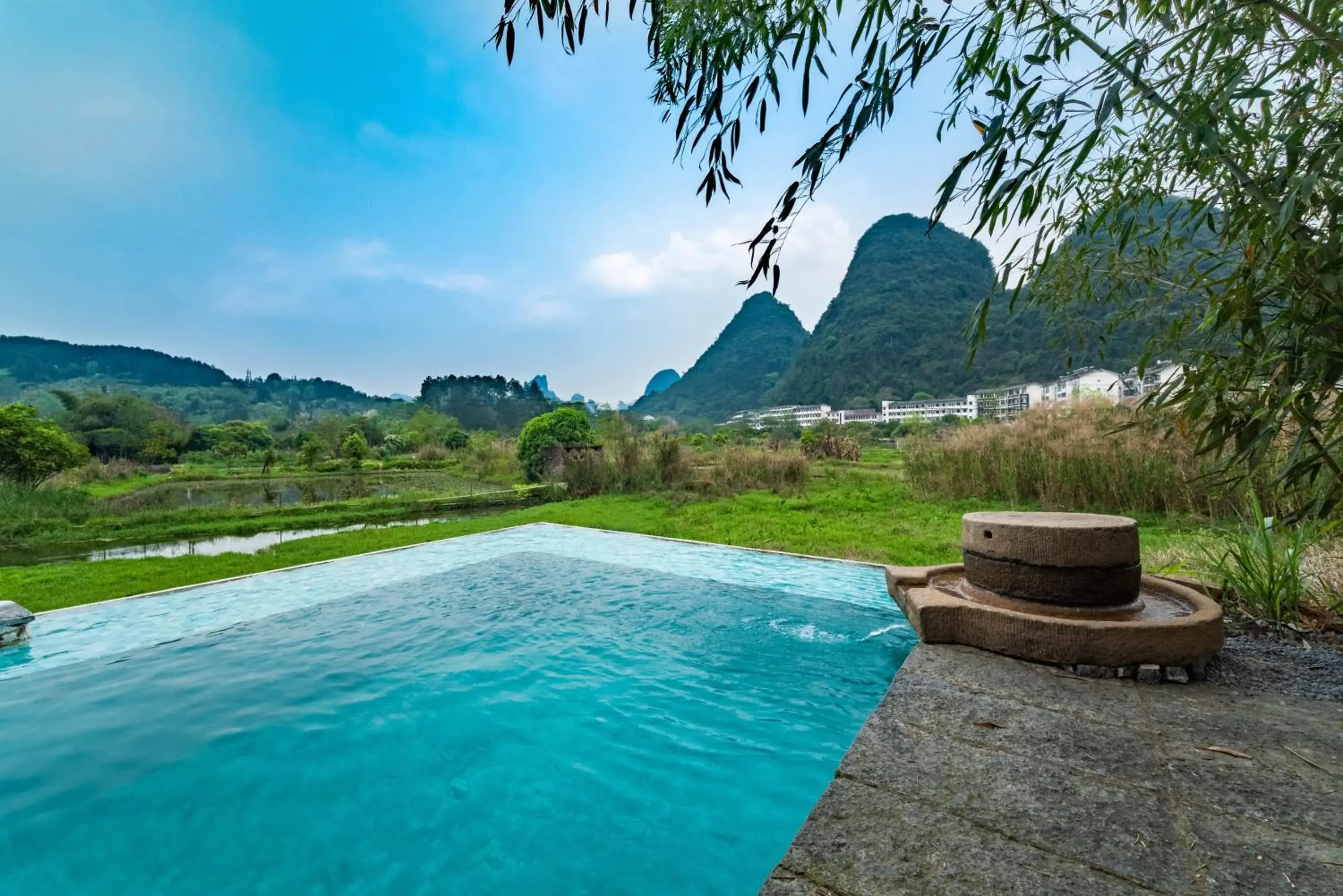 Swimming pool in Yangshuo Sudder Street Guesthouse Swimming pool in Yangshuo Sudder Street Guesthouse