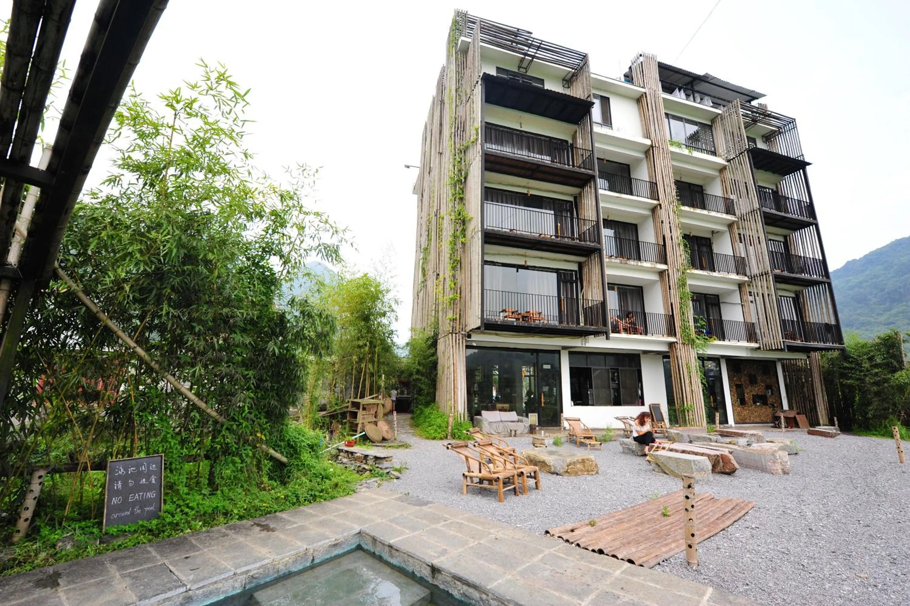 Facade/entrance in Yangshuo Sudder Street Guesthouse