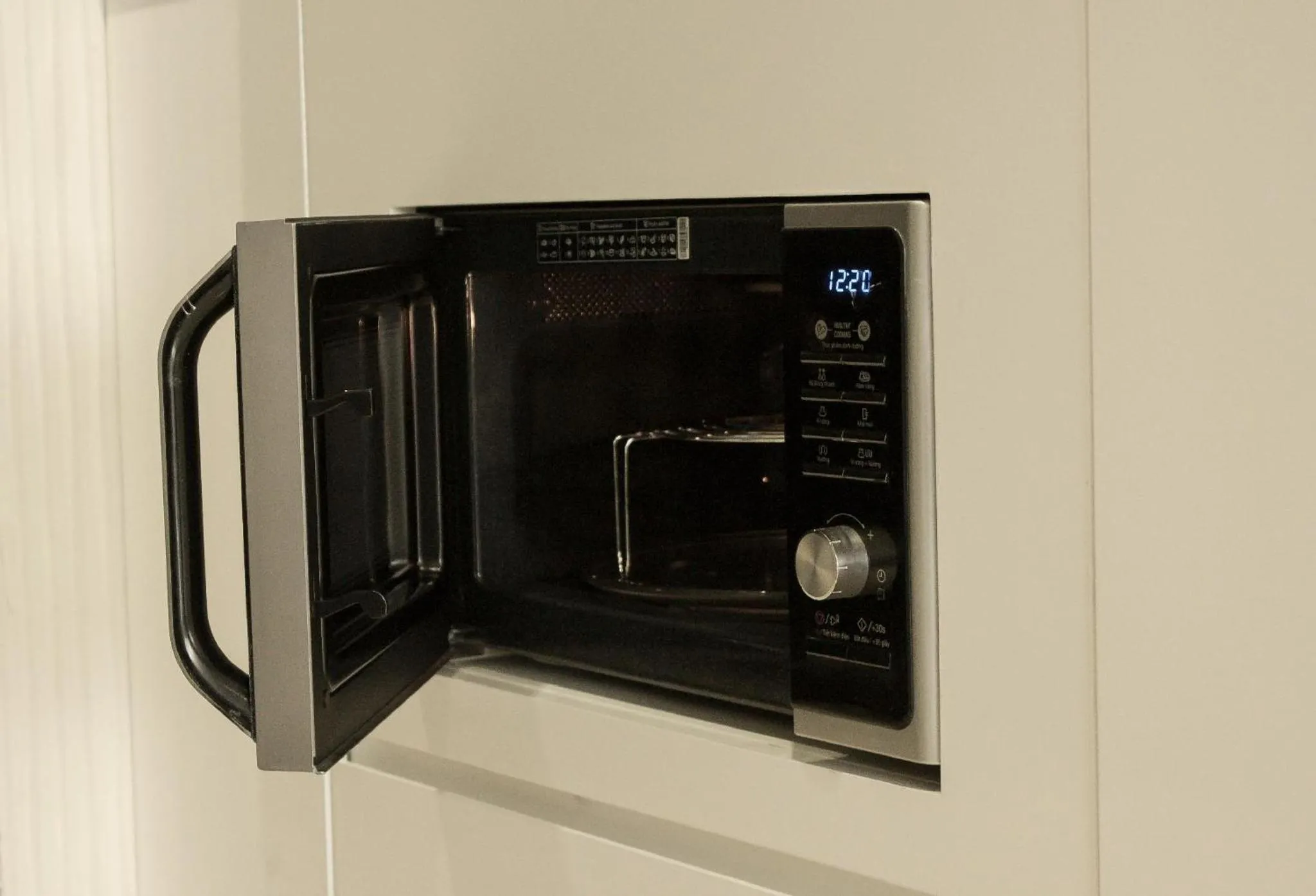 Other in Sunny Serviced Apartment