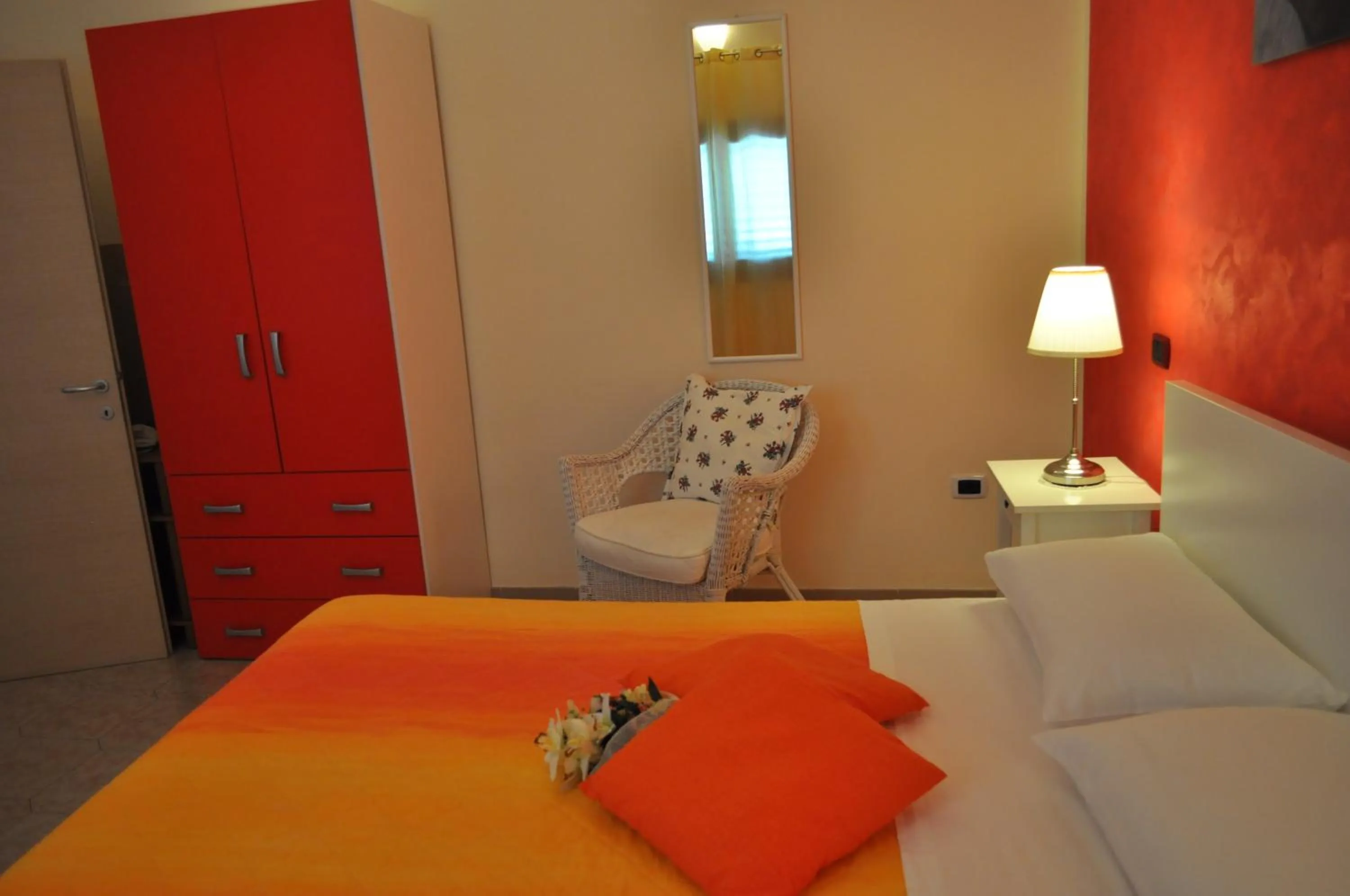 Bedroom, Bed in 7 Contrade