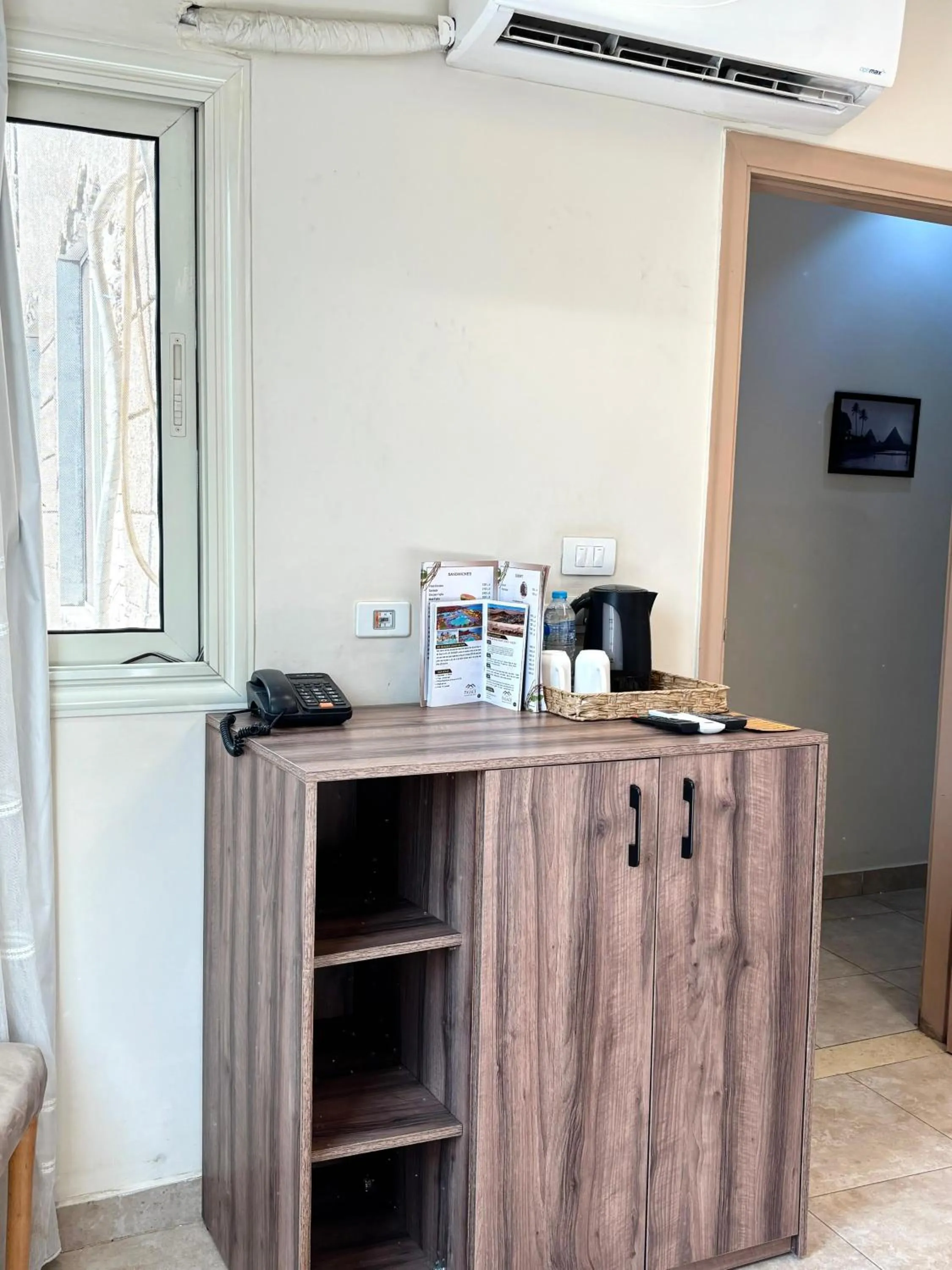 Coffee/tea facilities in The Palace Pyramids View Hotel