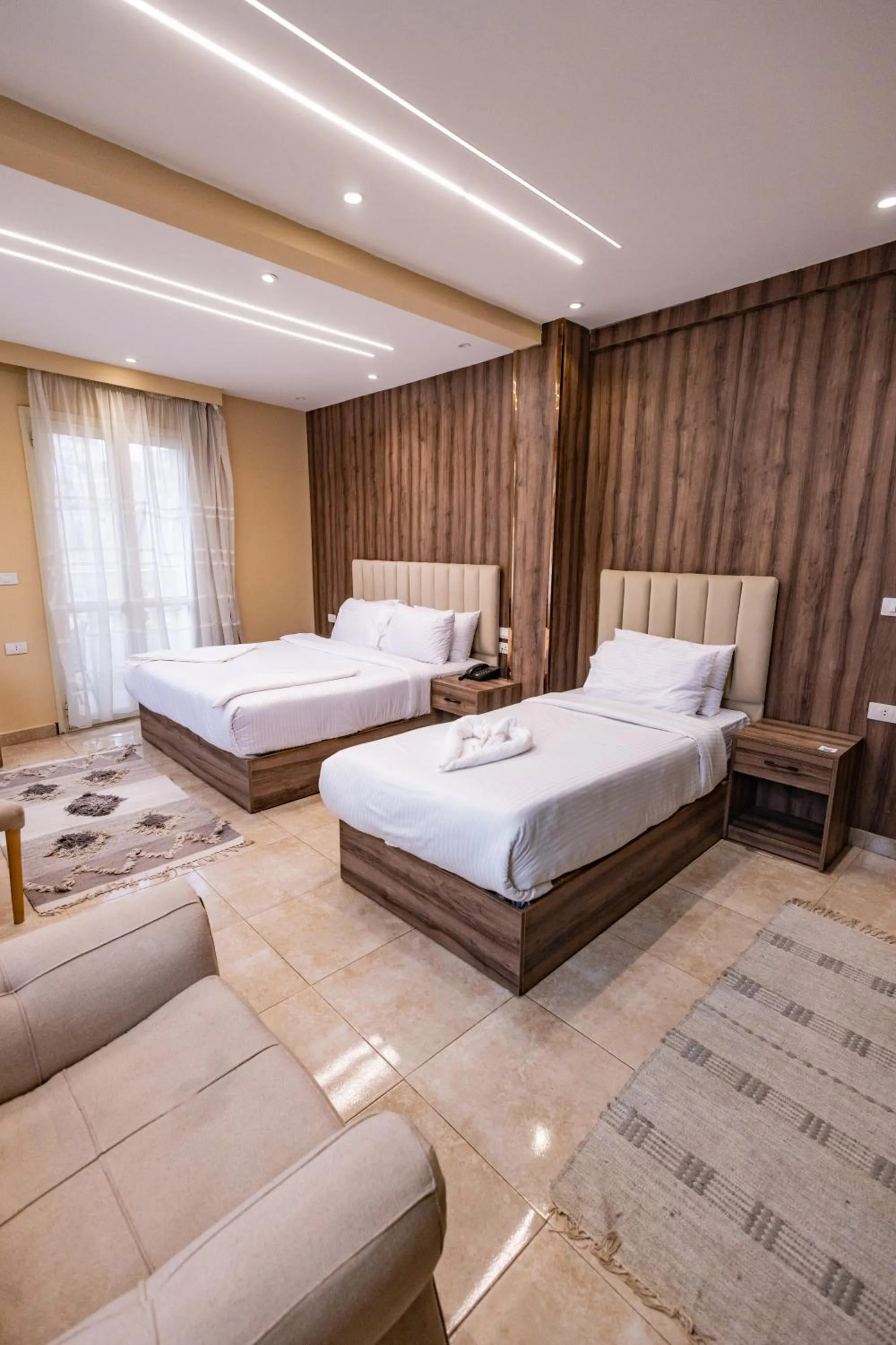 Bedroom, Bed in The Palace Pyramids View Hotel