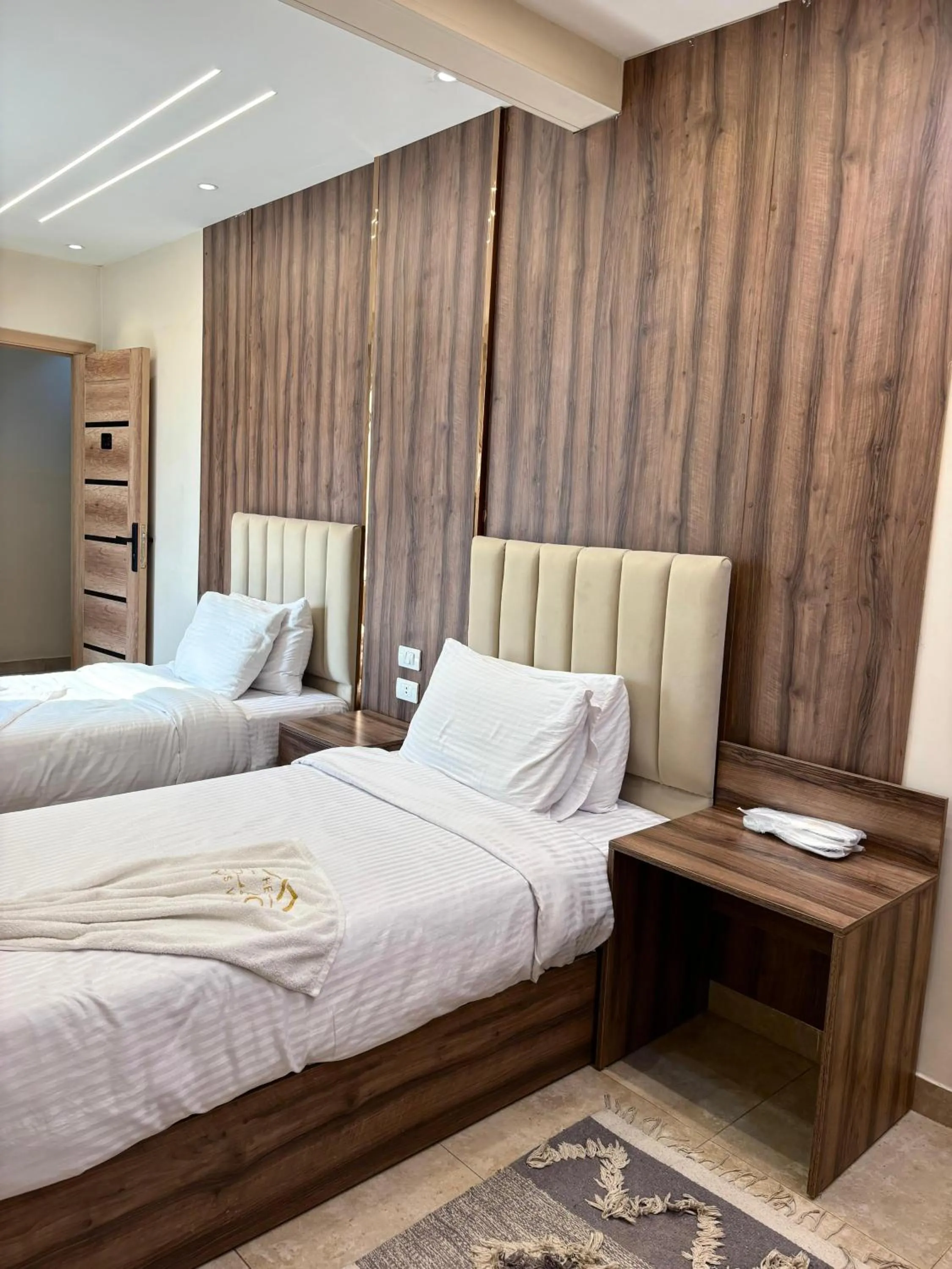 Bed in The Palace Pyramids View Hotel