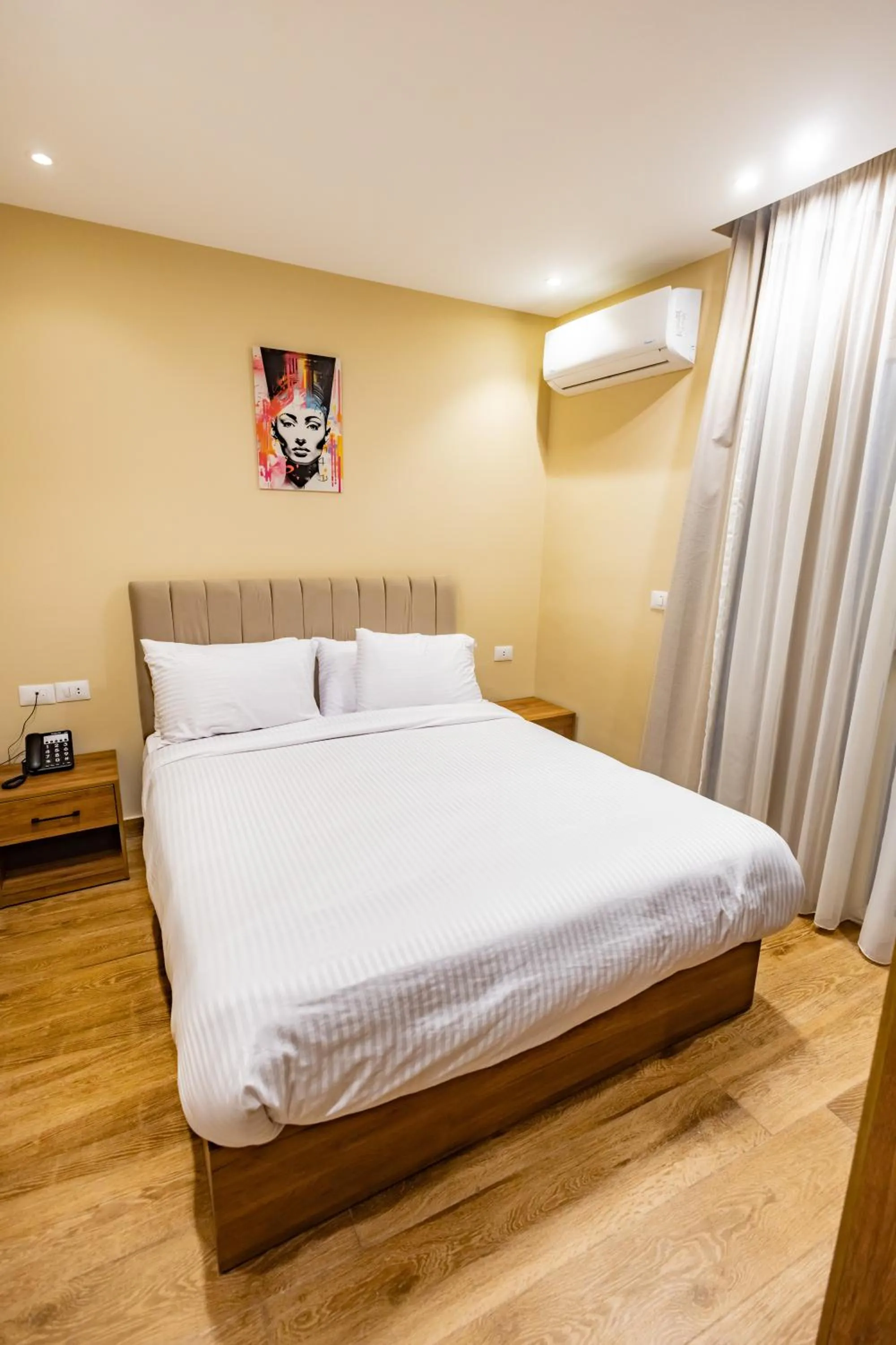 Photo of the whole room, Bed in The Palace Pyramids View Hotel