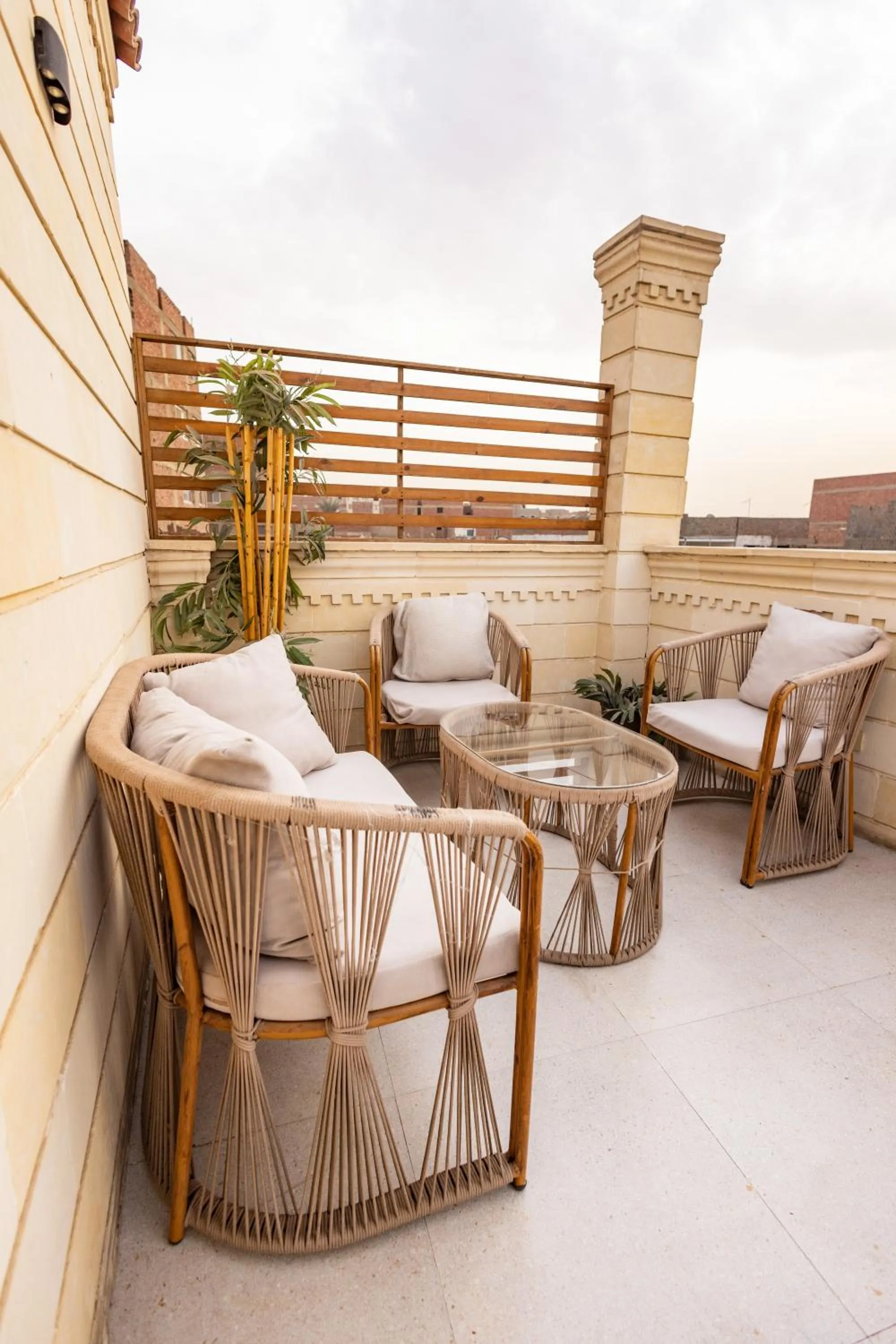 Patio in The Palace Pyramids View Hotel