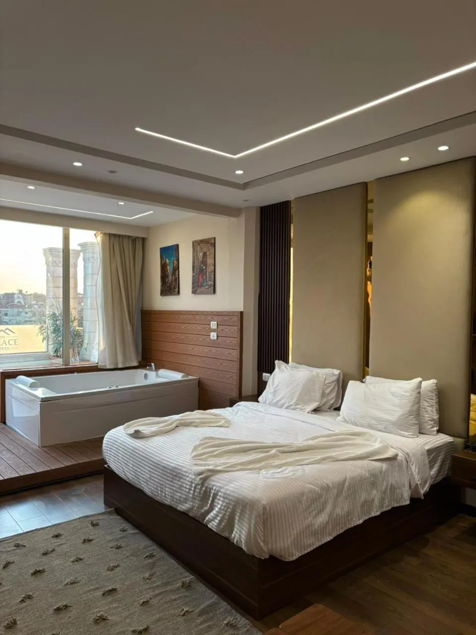 Photo of the whole room, Bed in The Palace Pyramids View Hotel