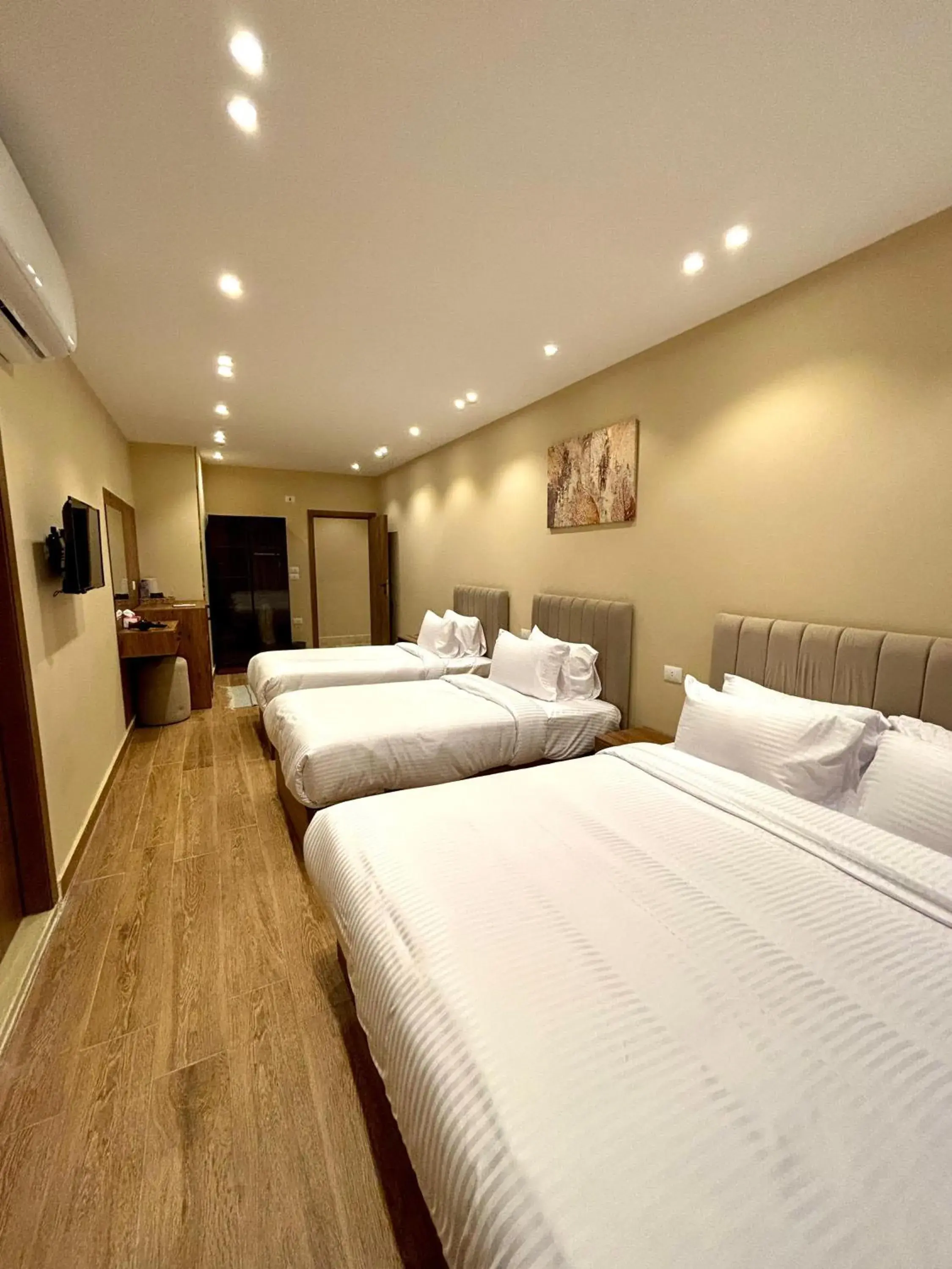 Bed in The Palace Pyramids View Hotel Bed in The Palace Pyramids View Hotel