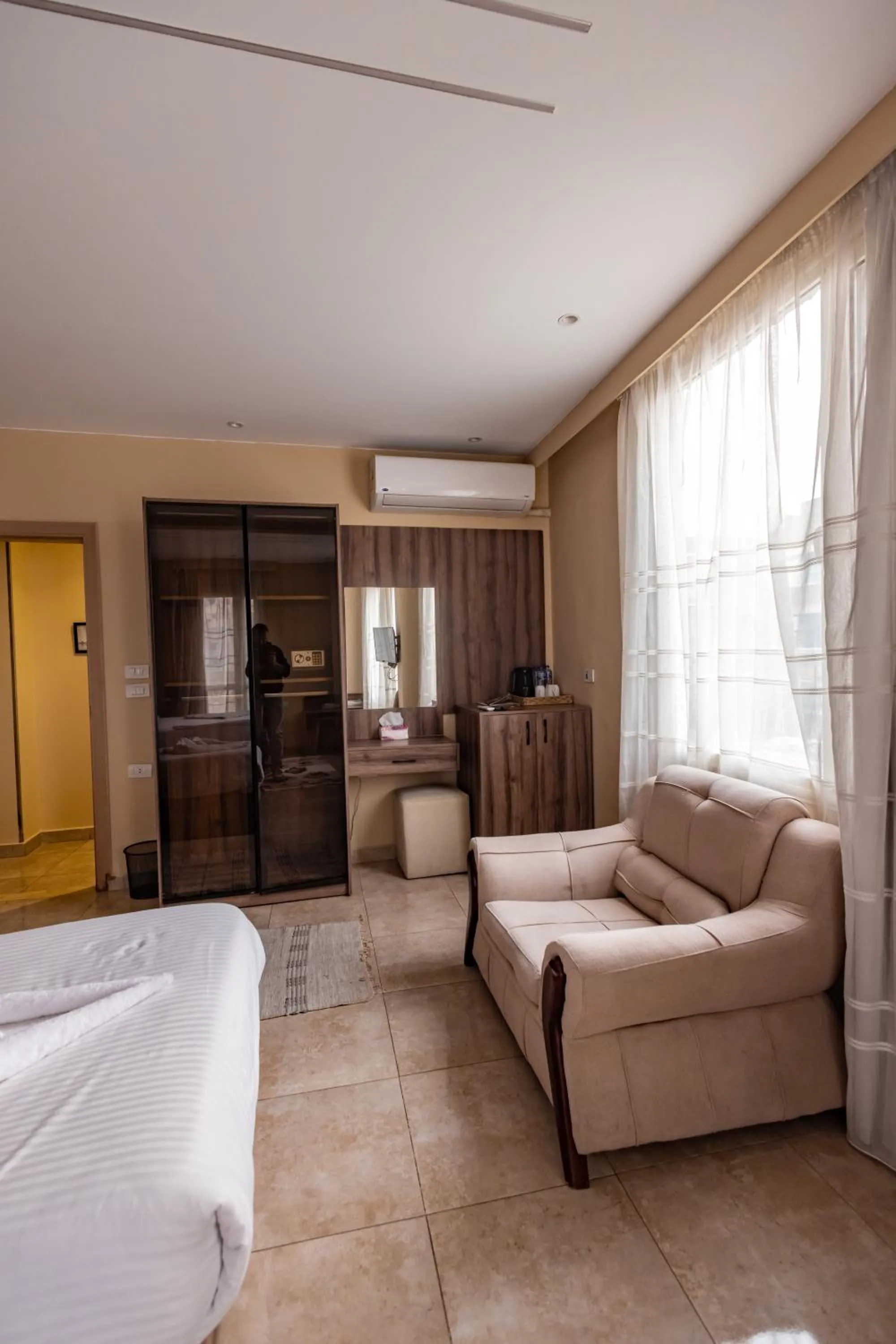 Photo of the whole room, Bed in The Palace Pyramids View Hotel