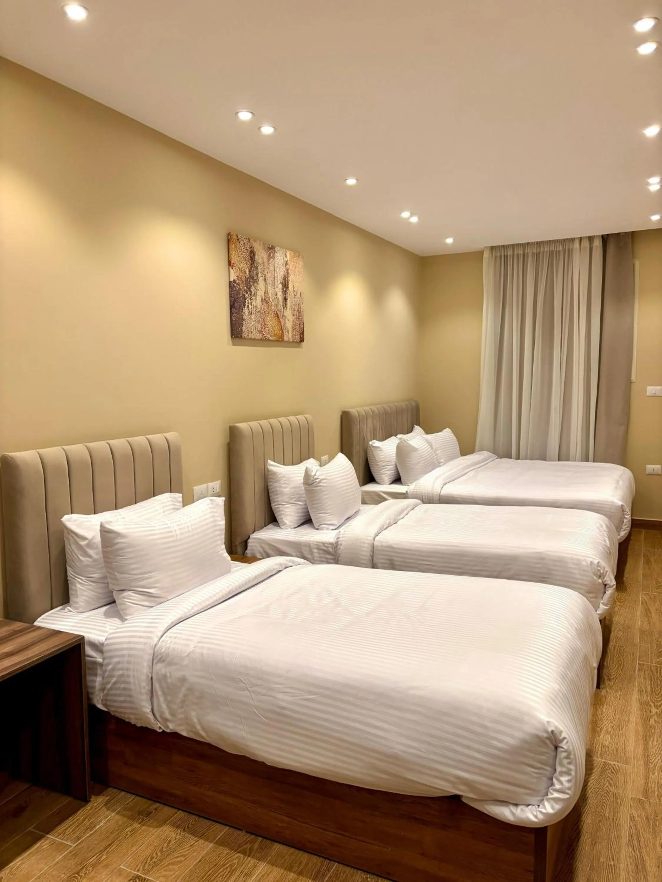 Photo of the whole room, Bed in The Palace Pyramids View Hotel