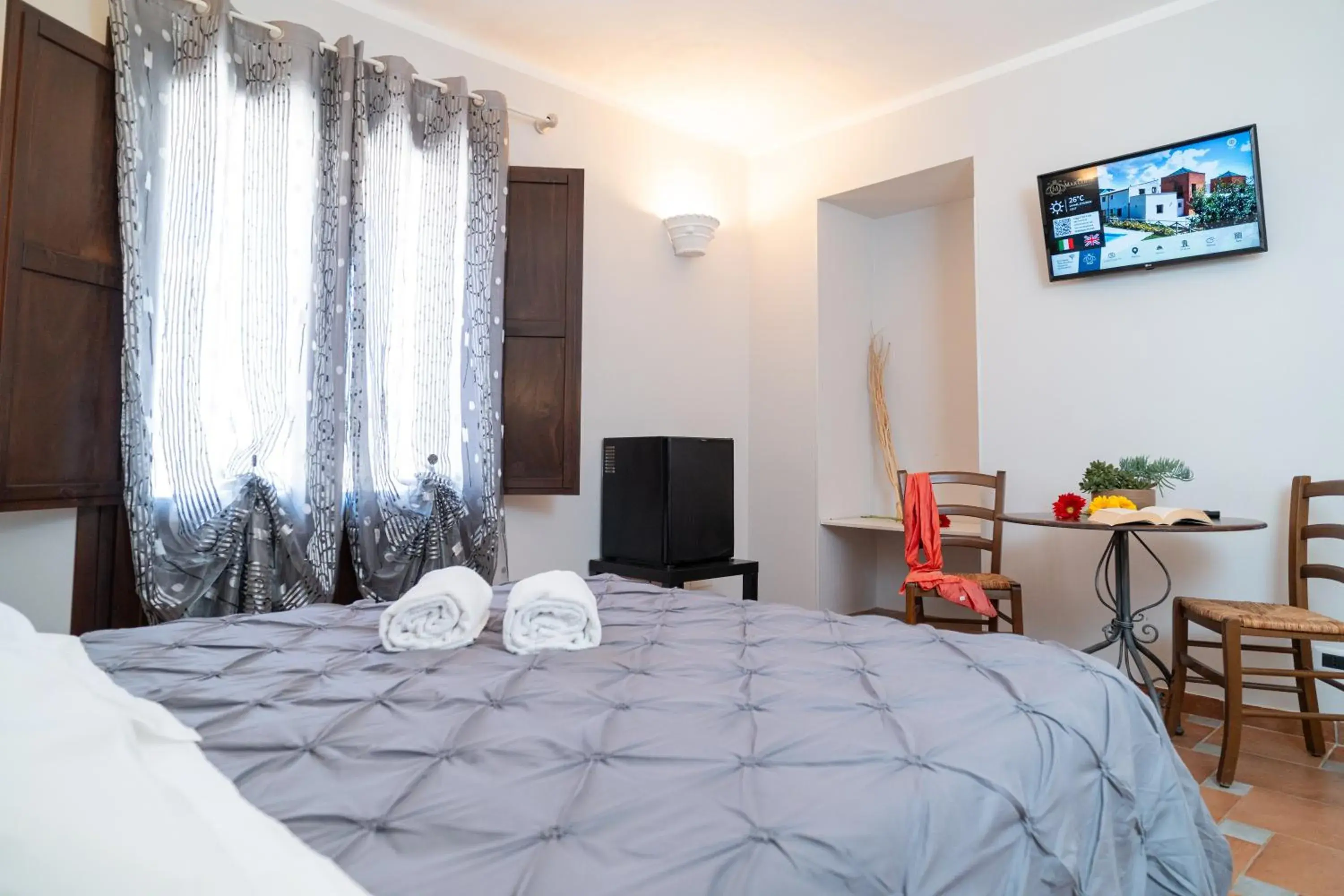 TV and multimedia, Bed in Il Marchese Hotel & Spa TV and multimedia, Bed in Il Marchese Hotel & Spa