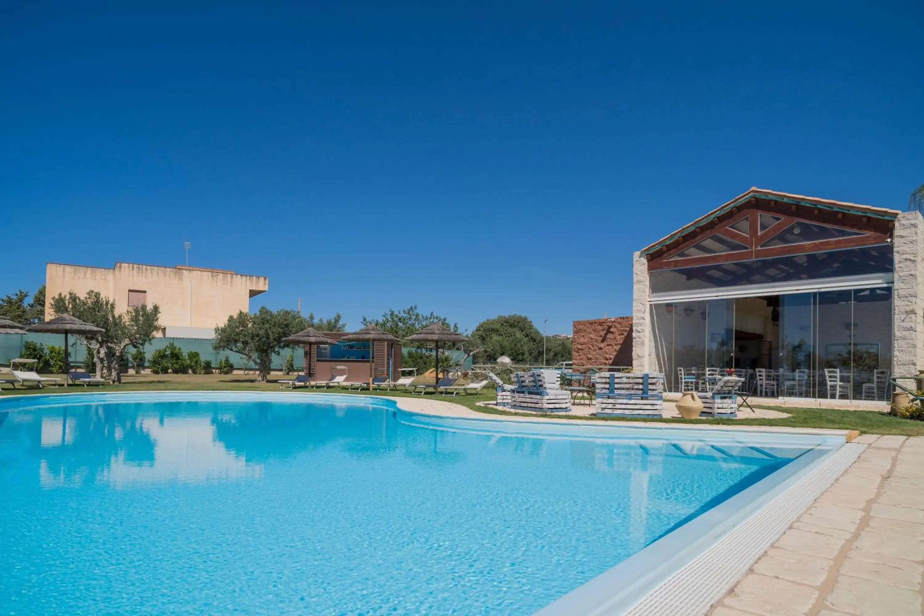 Swimming pool in Il Marchese Hotel & Spa Swimming pool in Il Marchese Hotel & Spa