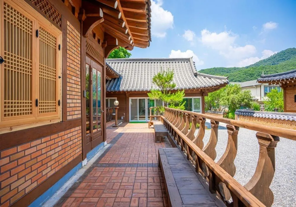 Yongin Yejik Hanok Pension