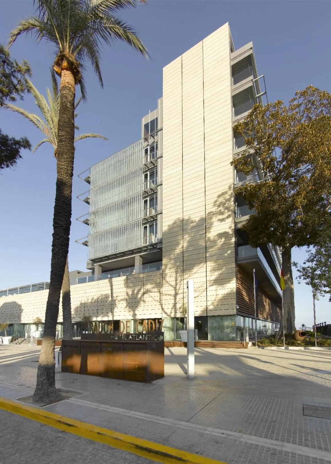 Property building in Parador de Cádiz