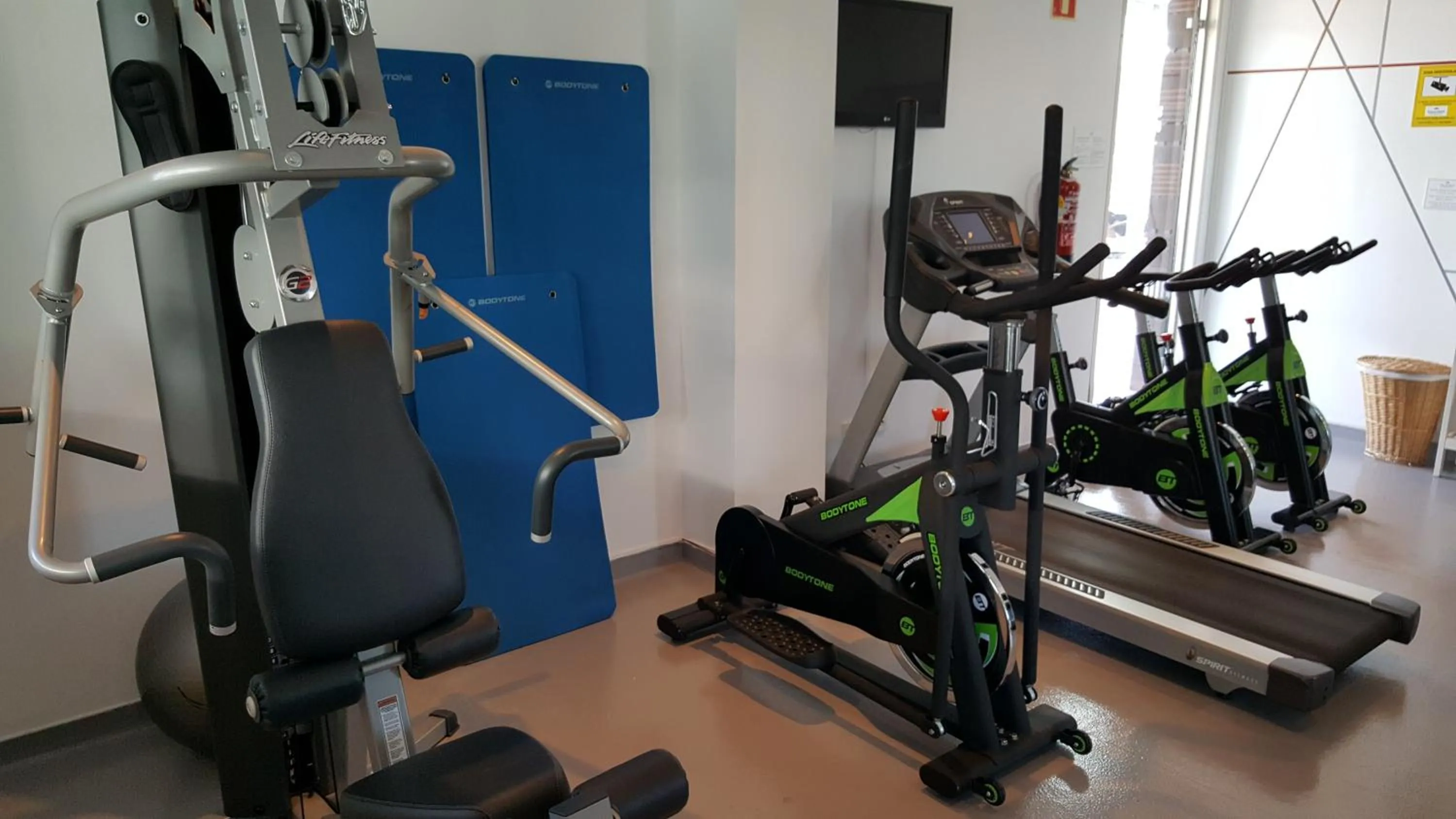 Fitness centre/facilities in Parador de Cádiz