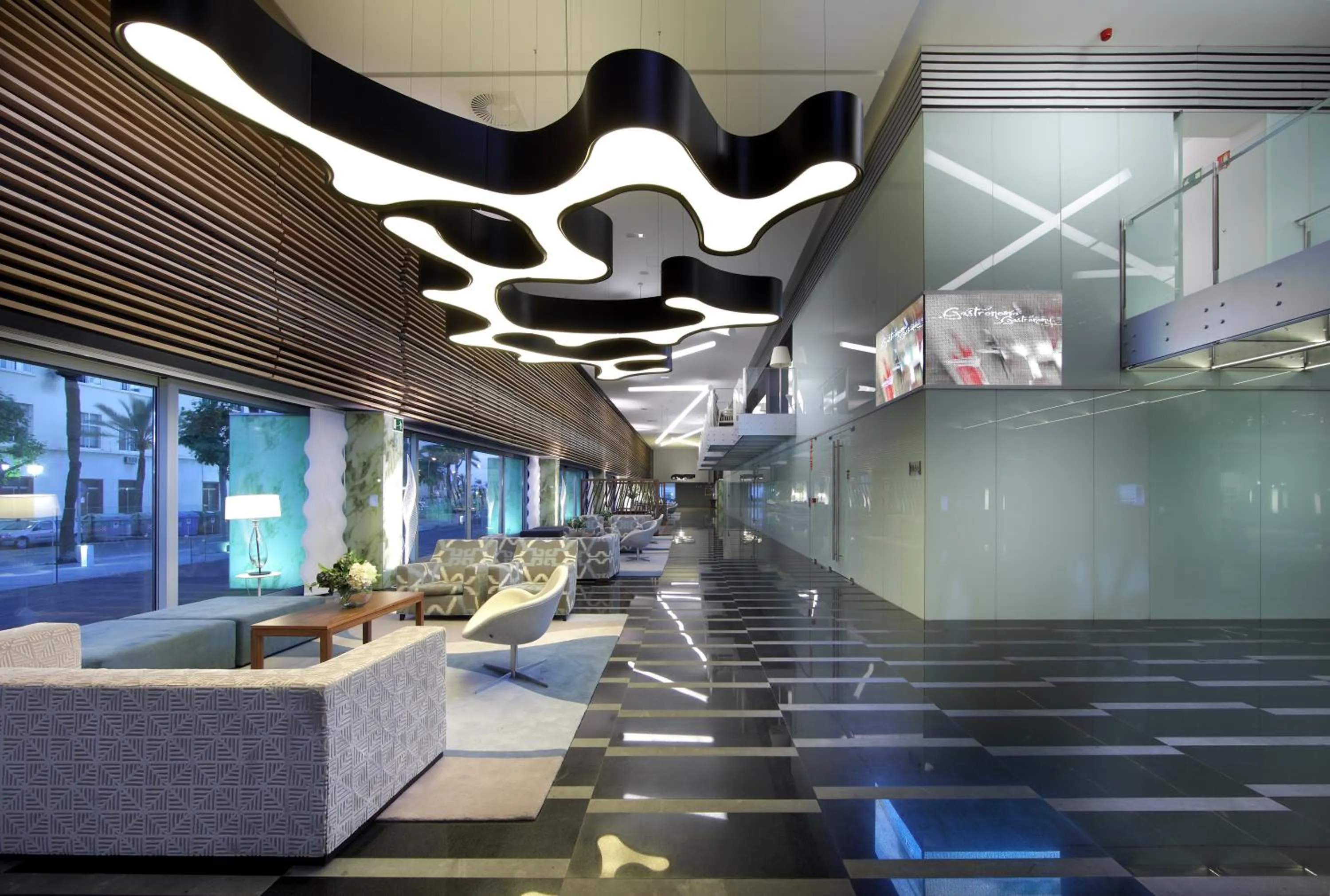 Lobby or reception in Parador de Cádiz