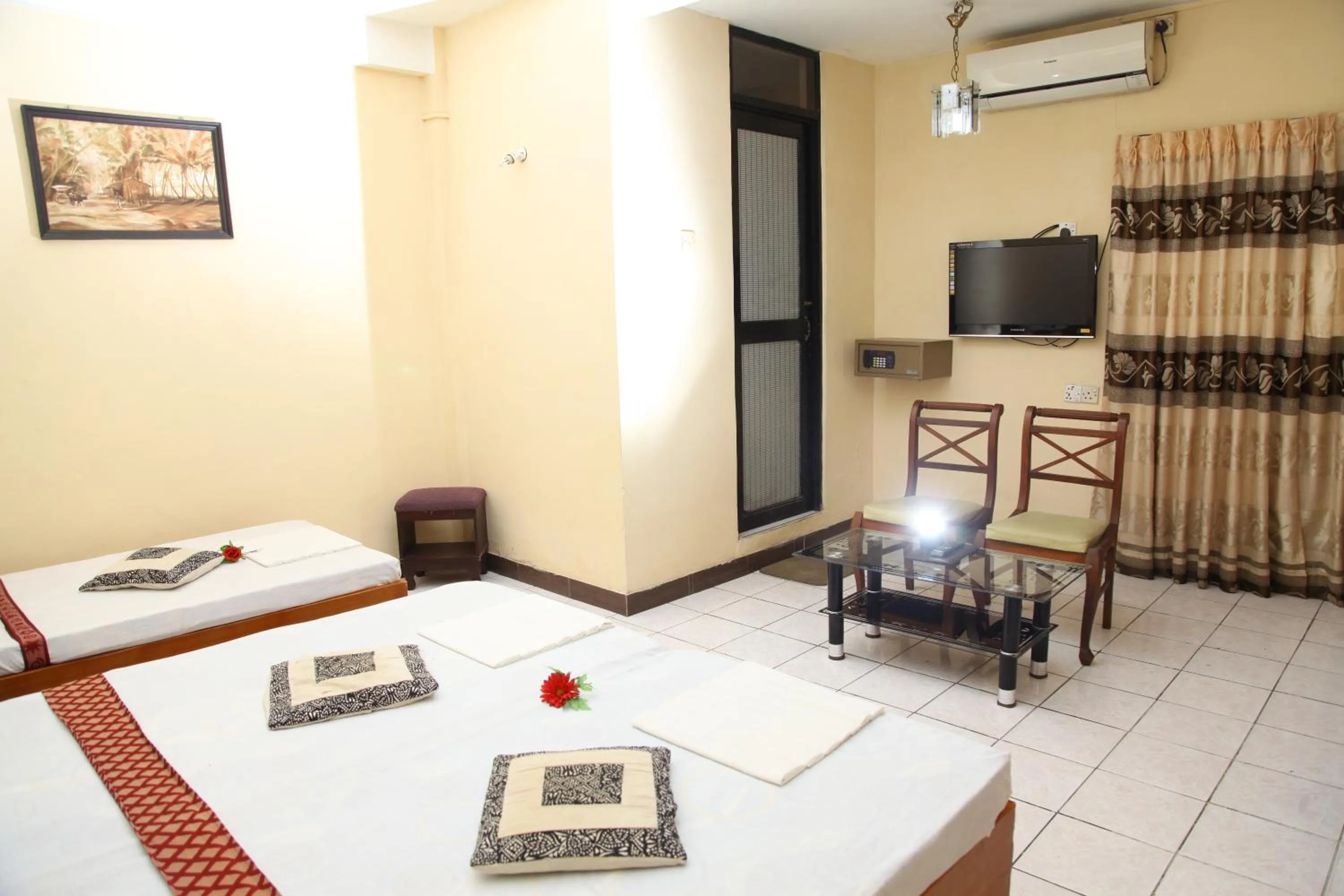 Bedroom, Bed in Brighten Hotel