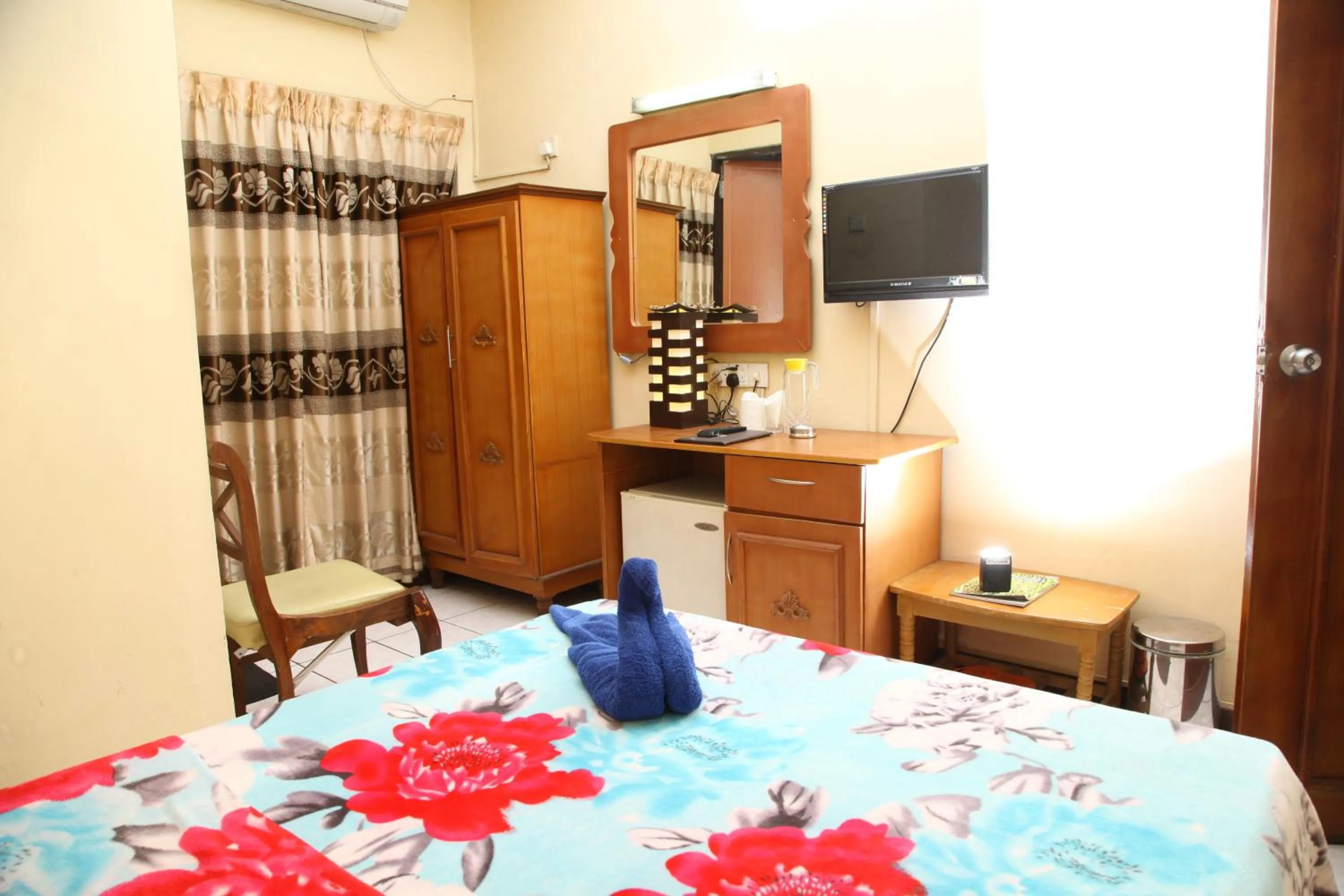 Bedroom, Bed in Brighten Hotel