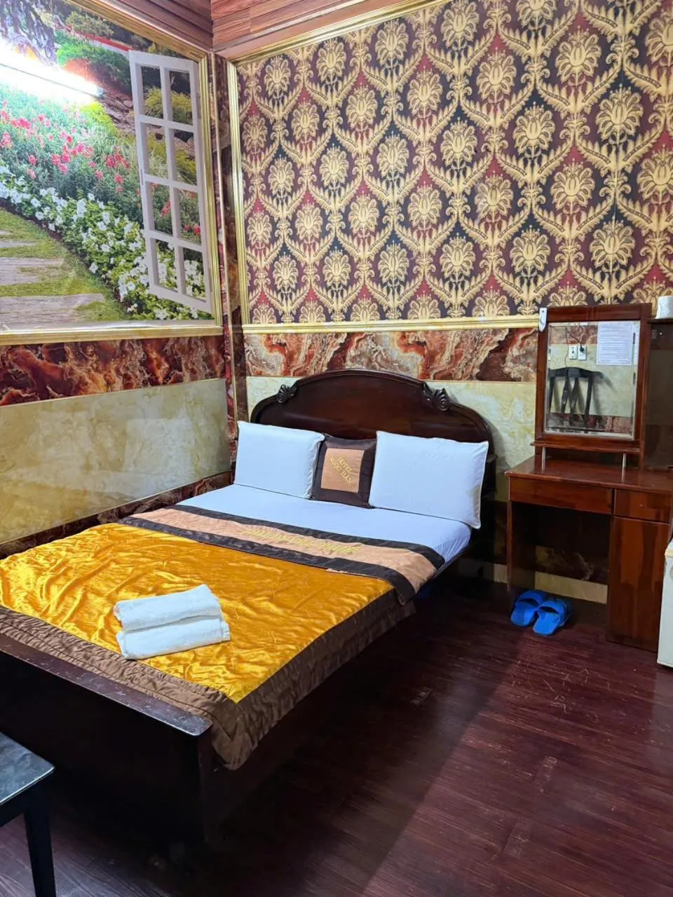 Bed in Trang Thu 2 Hotel