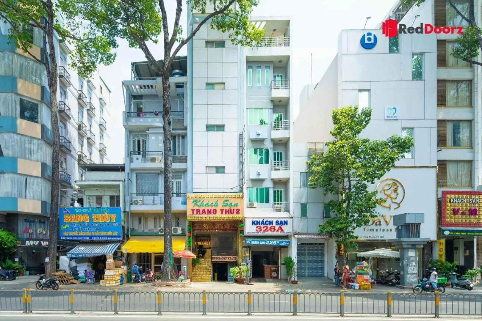 Property building in Trang Thu 2 Hotel