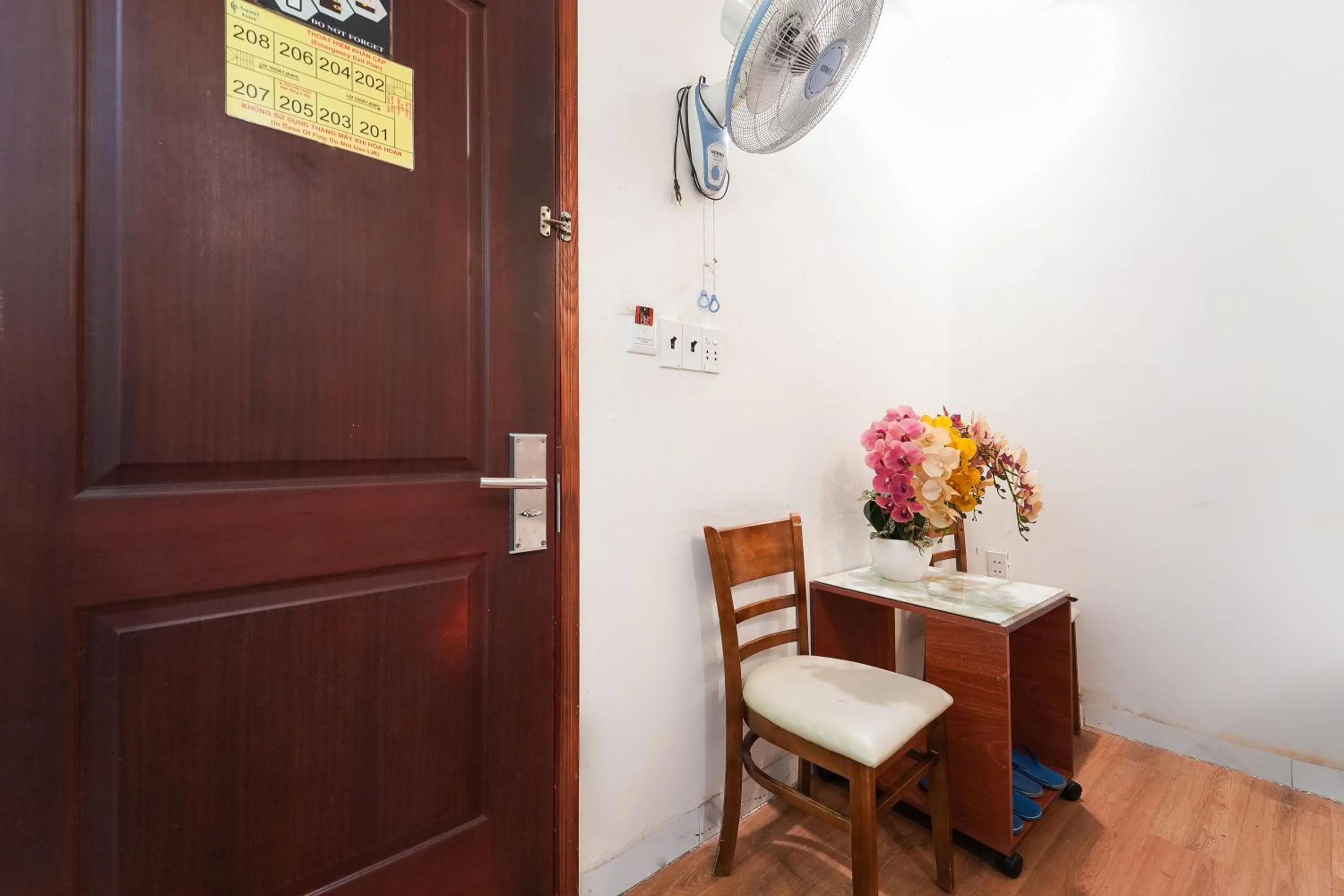 Bedroom in Collection O Eva Hotel District 8 Near Ben Thanh Market