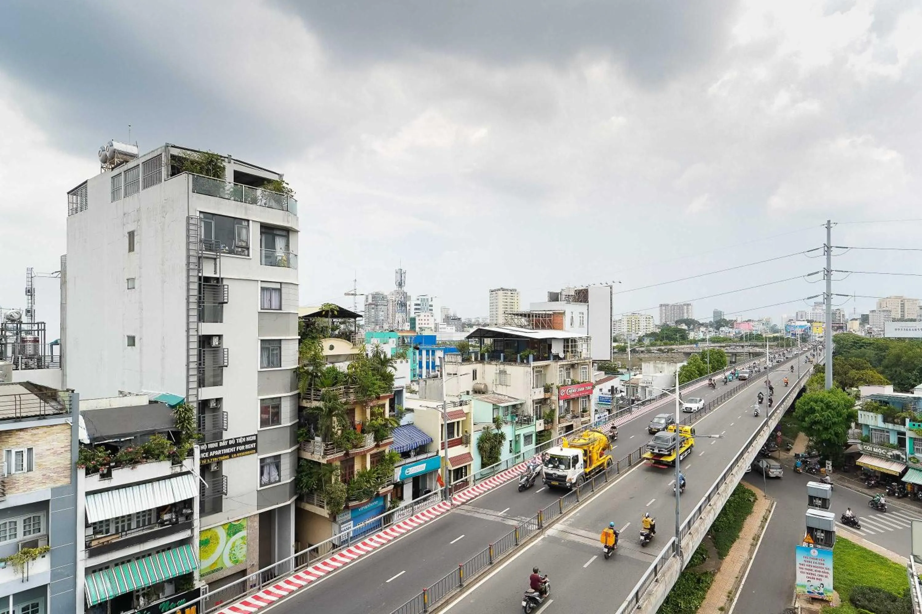 Facade/entrance in Collection O Eva Hotel District 8 Near Ben Thanh Market
