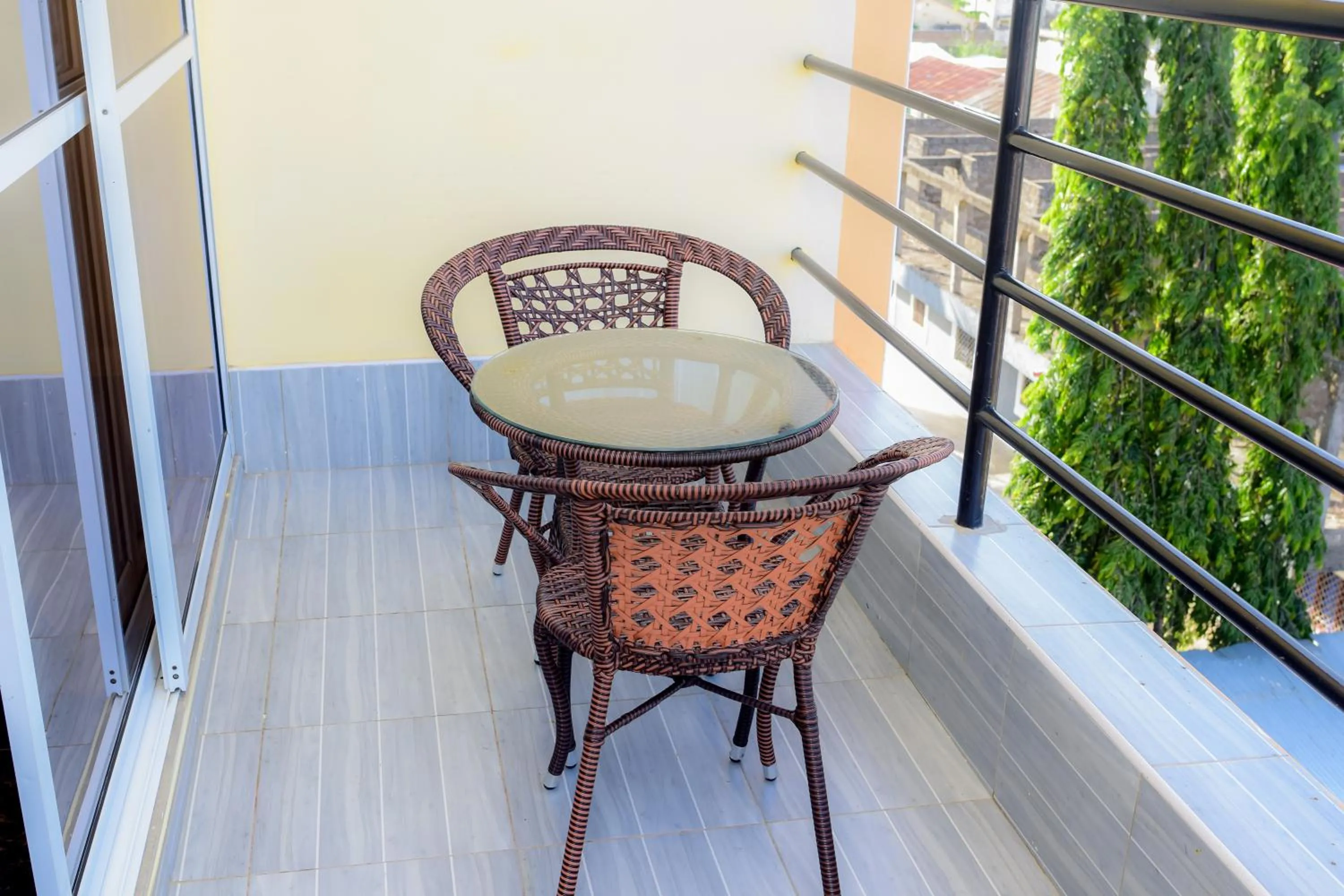 Vidzo Royal Inn Hotel