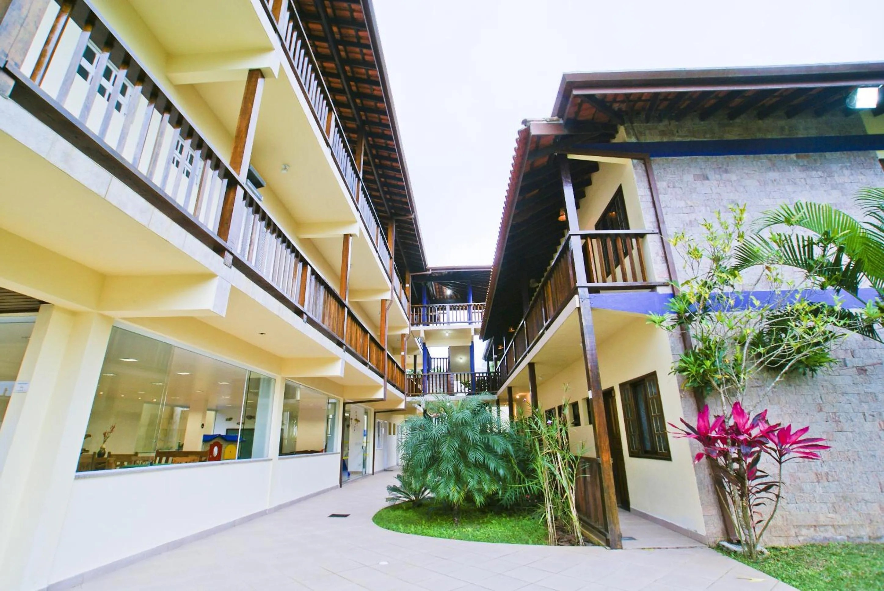 Property building in Velas Chalés