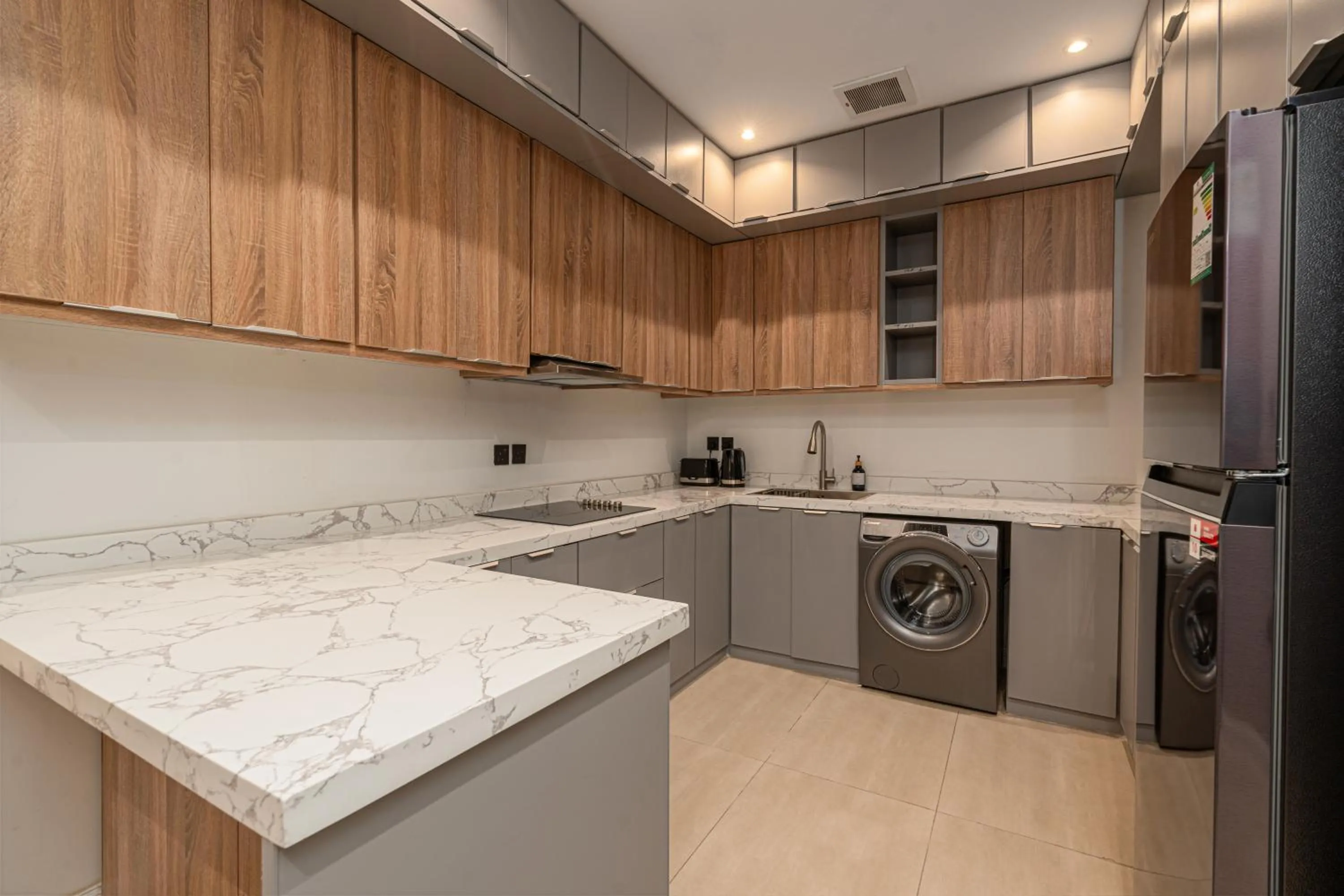 apartment luxurious modern design in Alnarjis