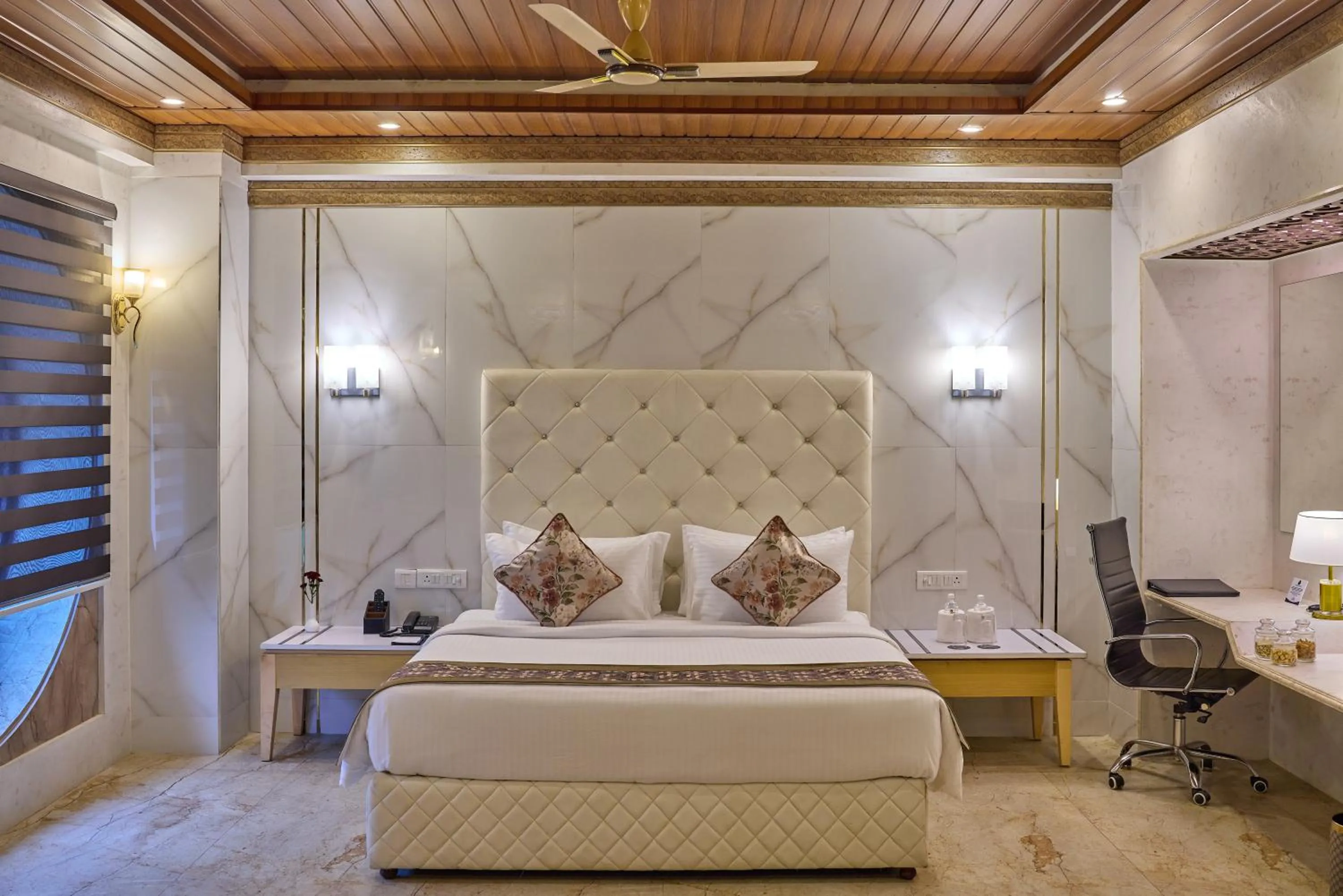 Bed in Grand Continent Premiere - T Nagar