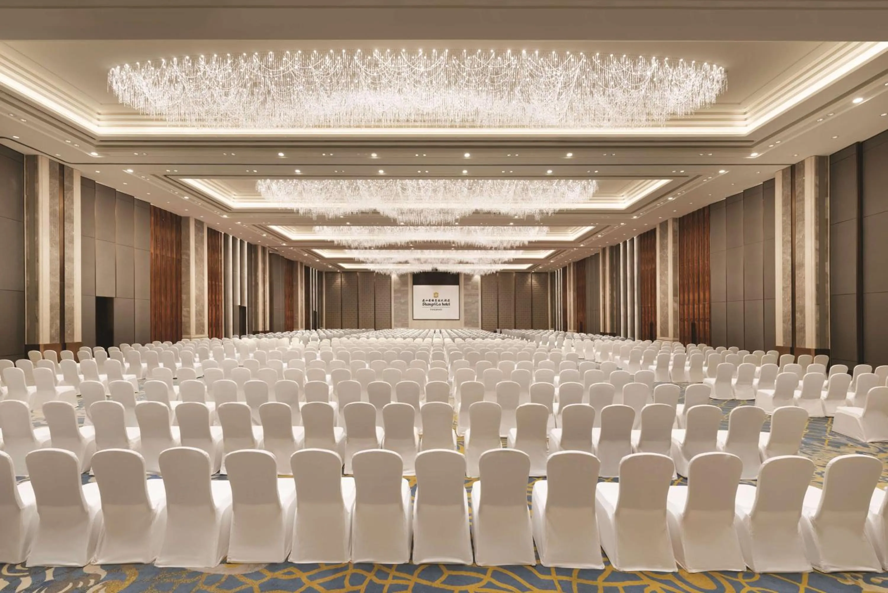 On site in Shangri-La Tangshan