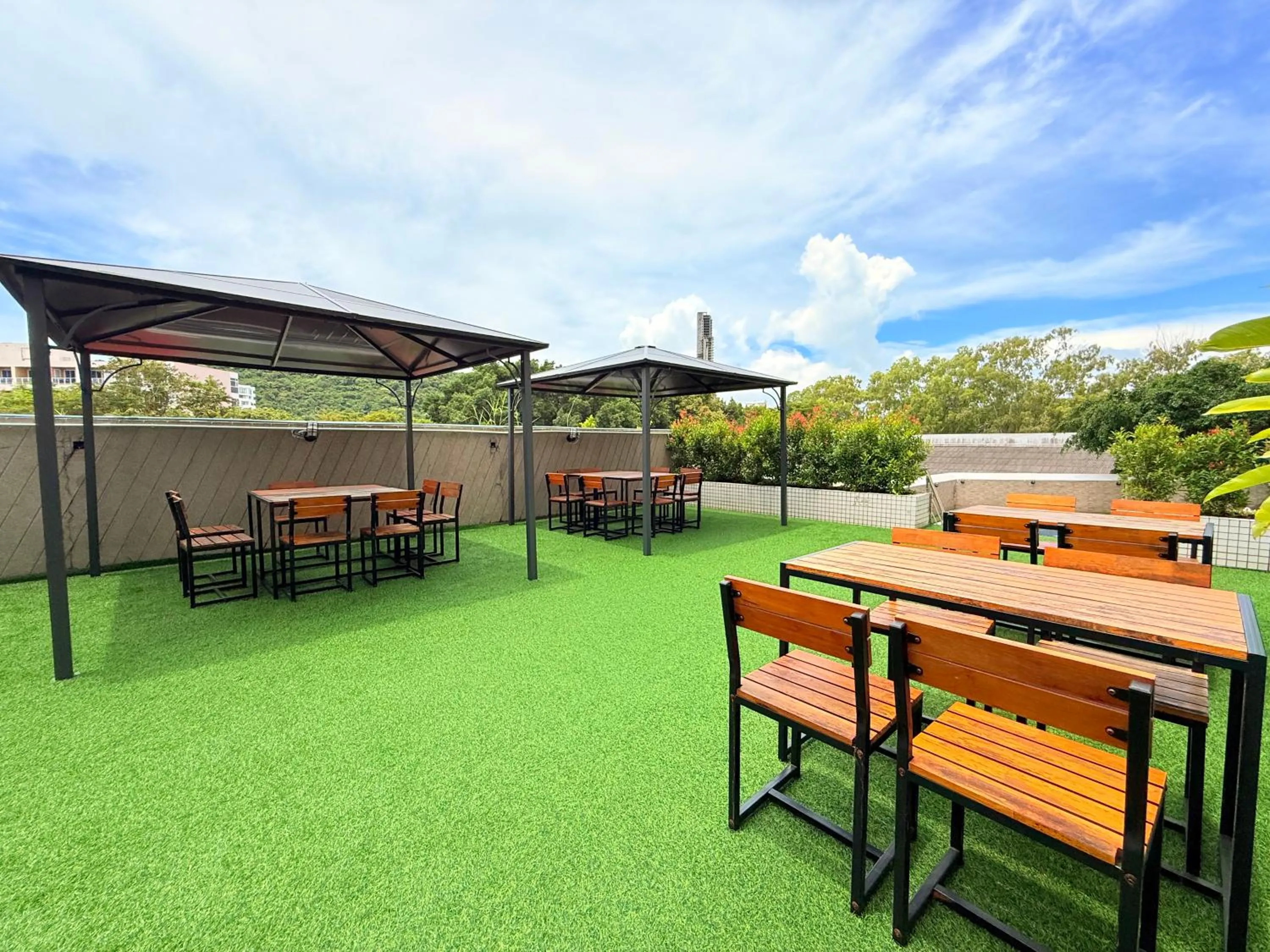 Lounge or bar in Suncity Hotel Pattaya