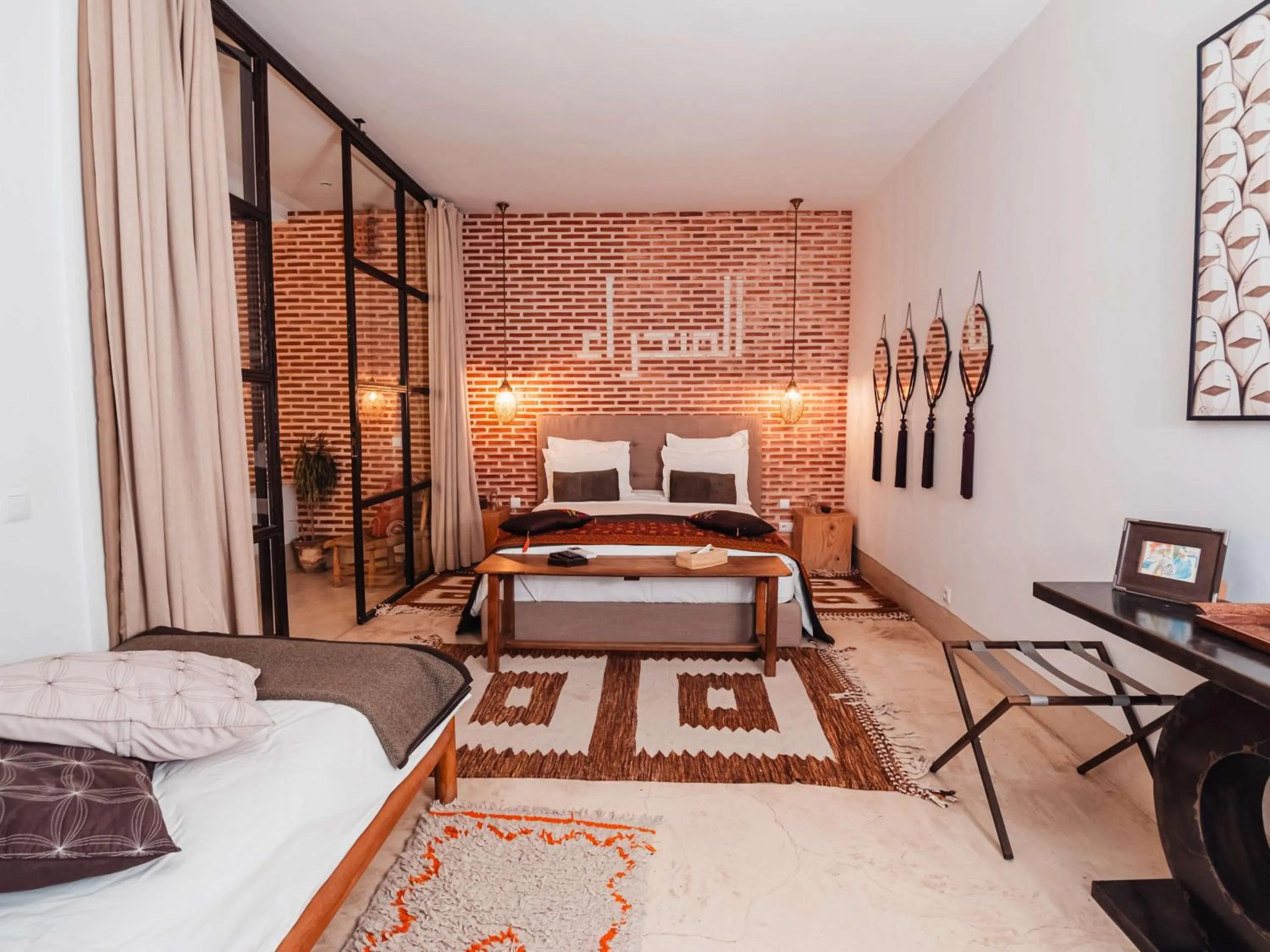 Bed in Riad la Source du Desert