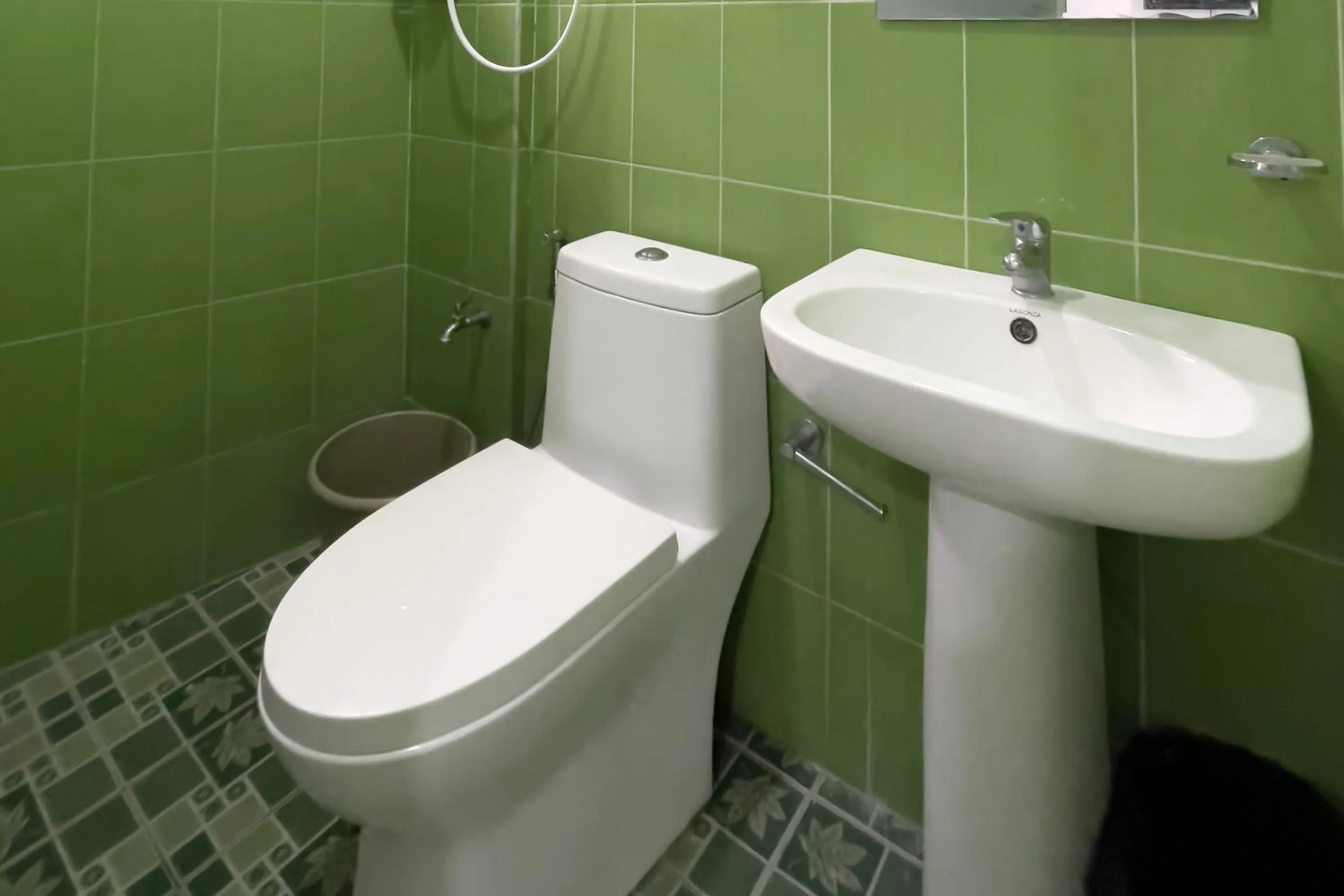 Catappa Lodge Puerto Galera