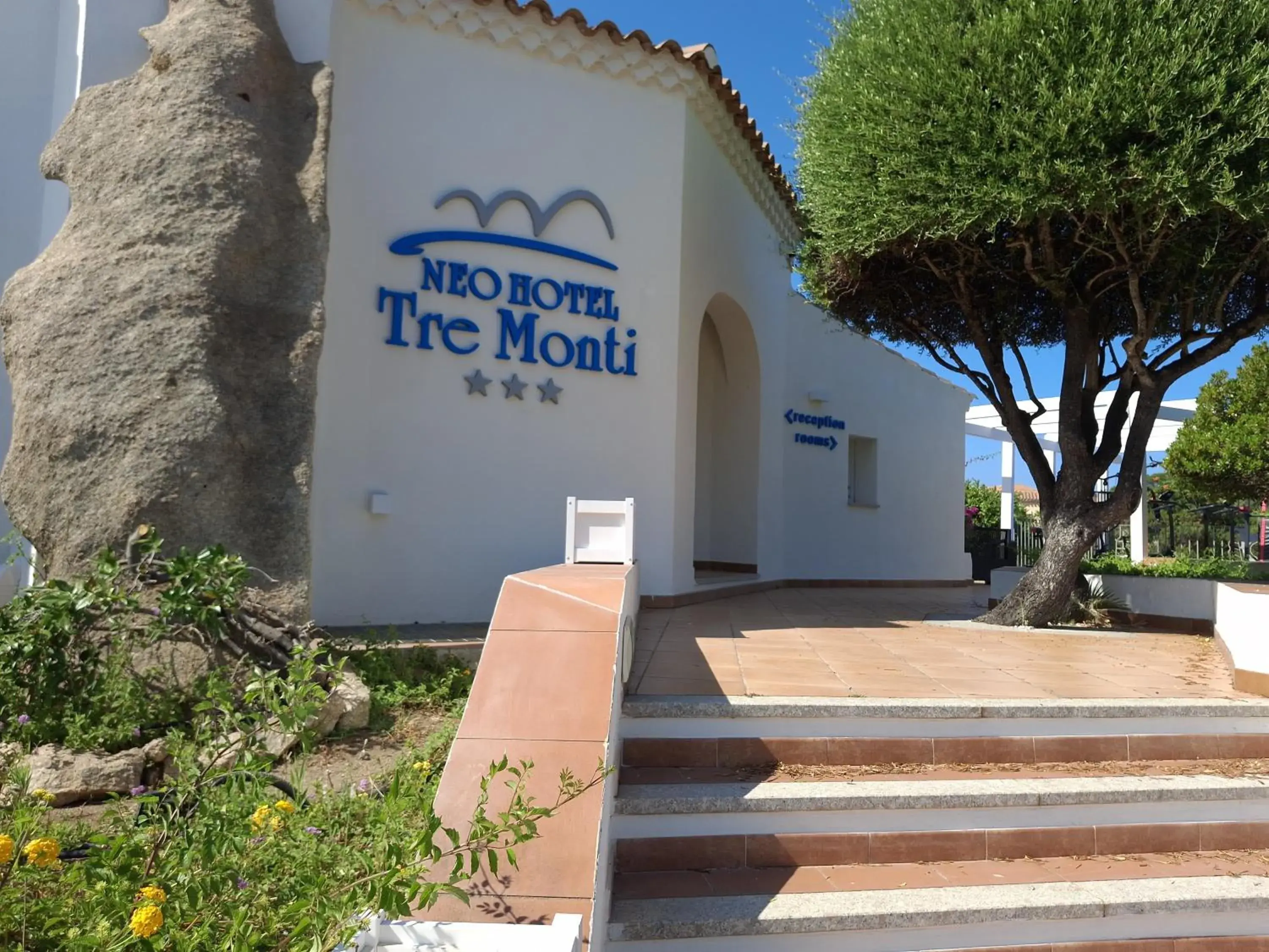 Neo Hotel Tre Monti Neo Hotel Tre Monti
