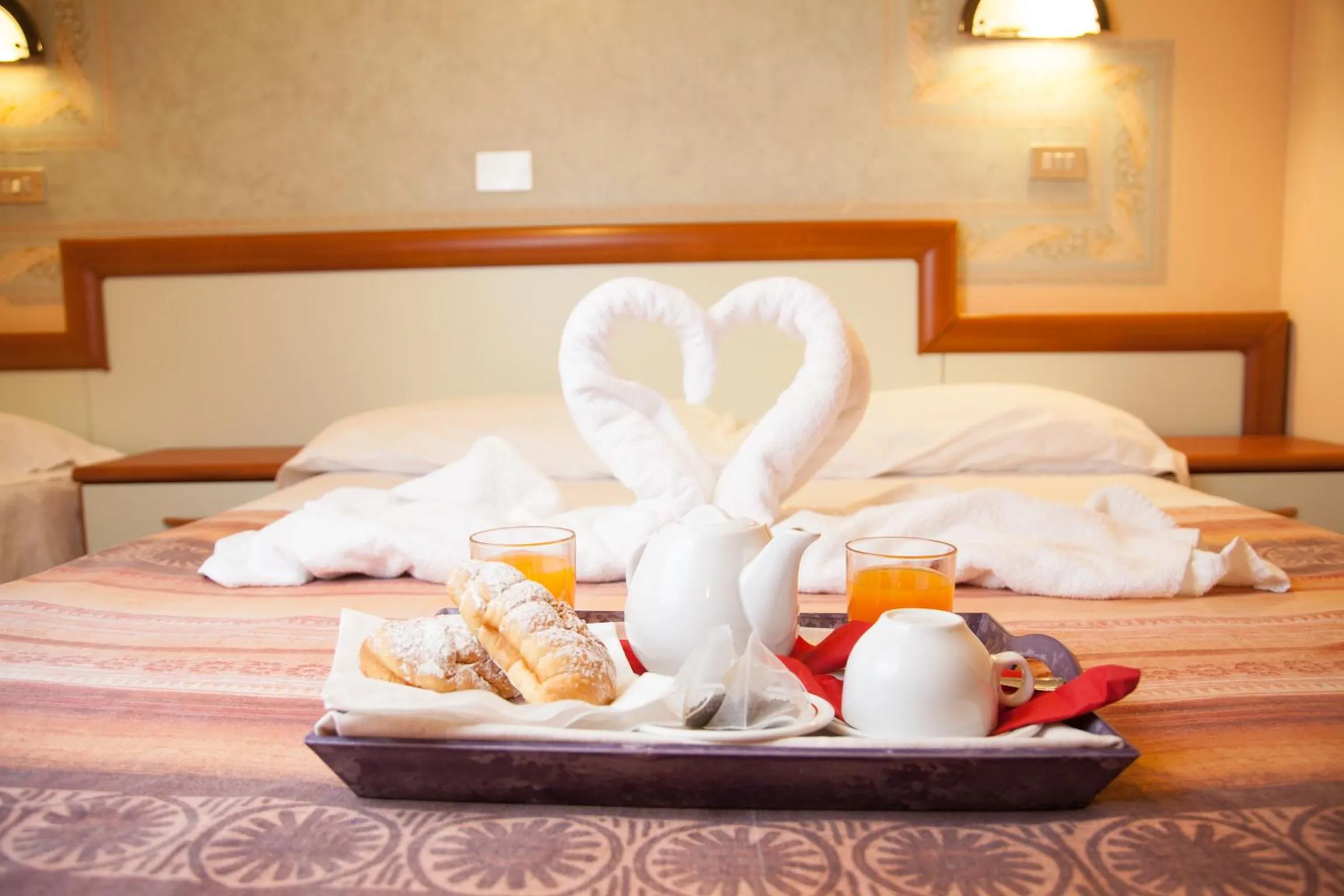 Food, Bed in Hotel Ricordo Du Parc