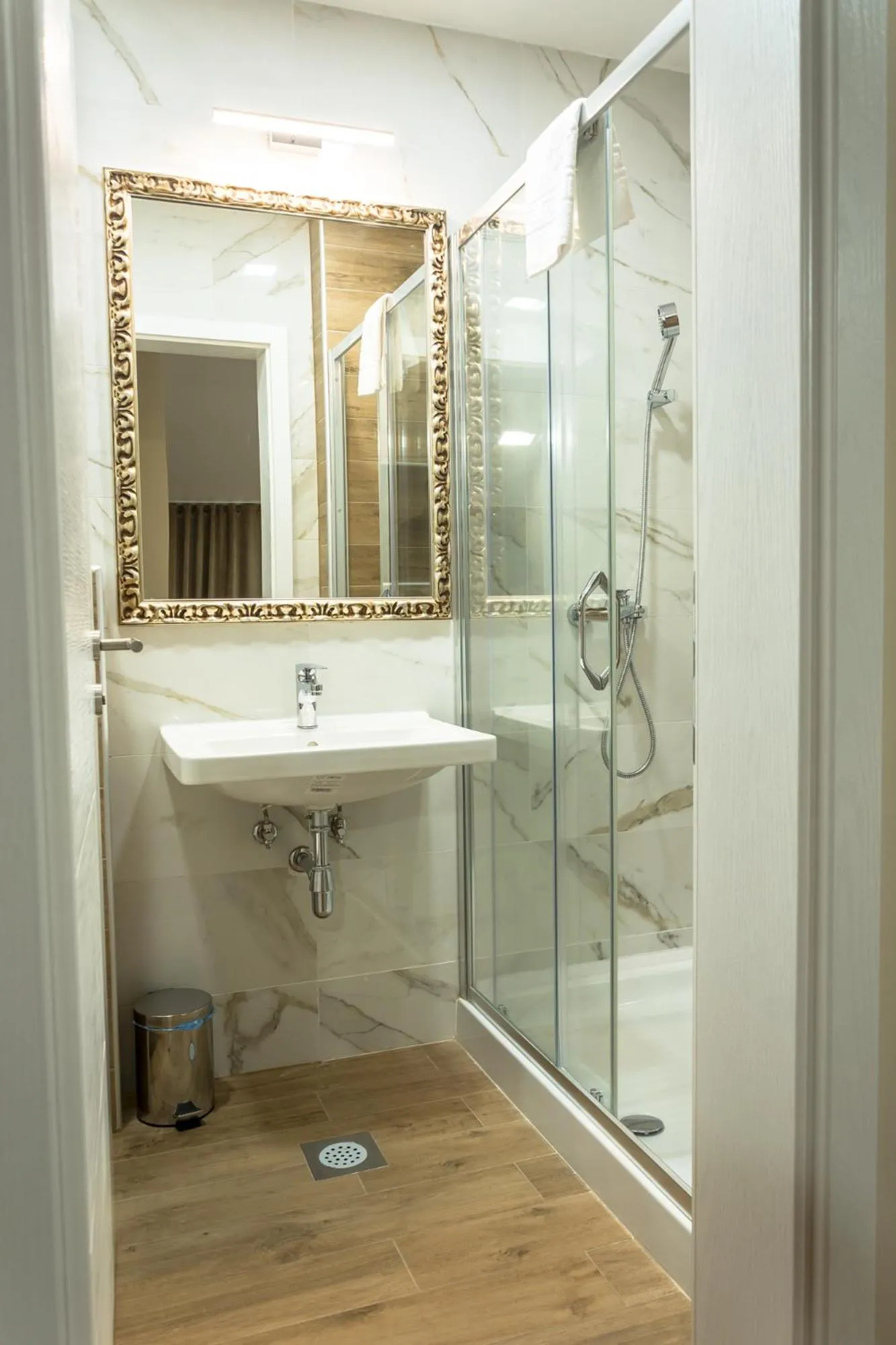 Hotel & Distillery Monogram