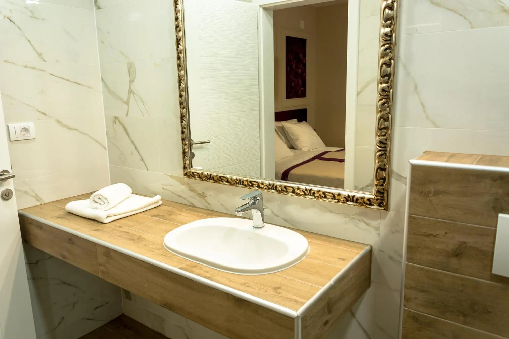 Hotel & Distillery Monogram